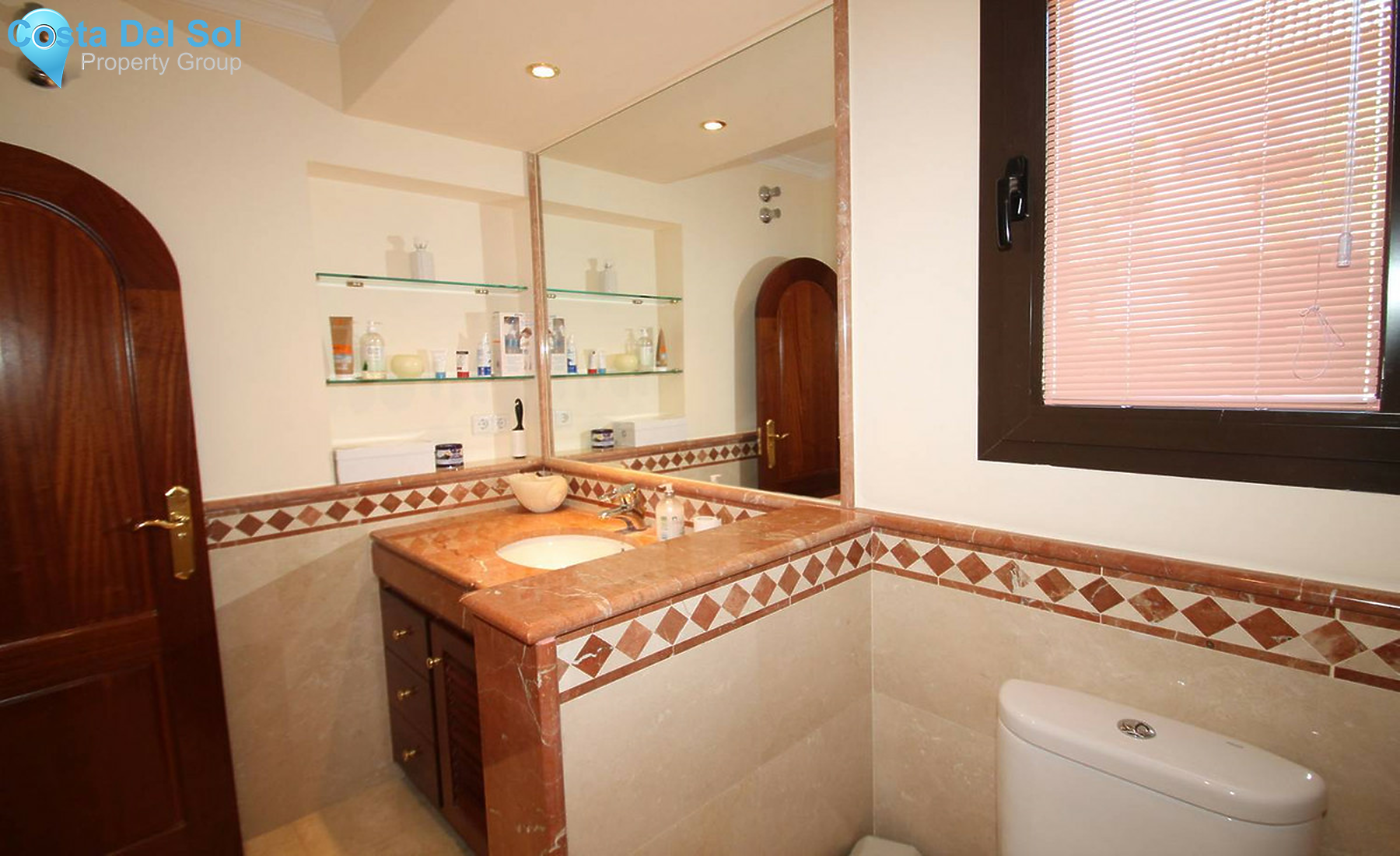 House in Sierra Blanca-1246069