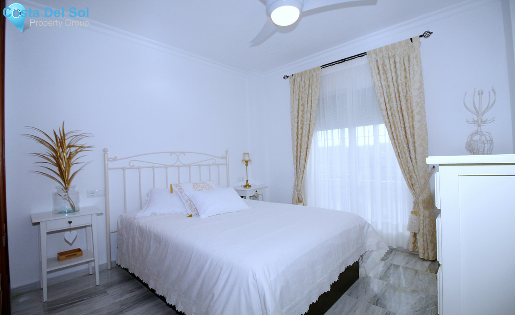 Middle Floor Apartment in Alhaurin Golf-1300390