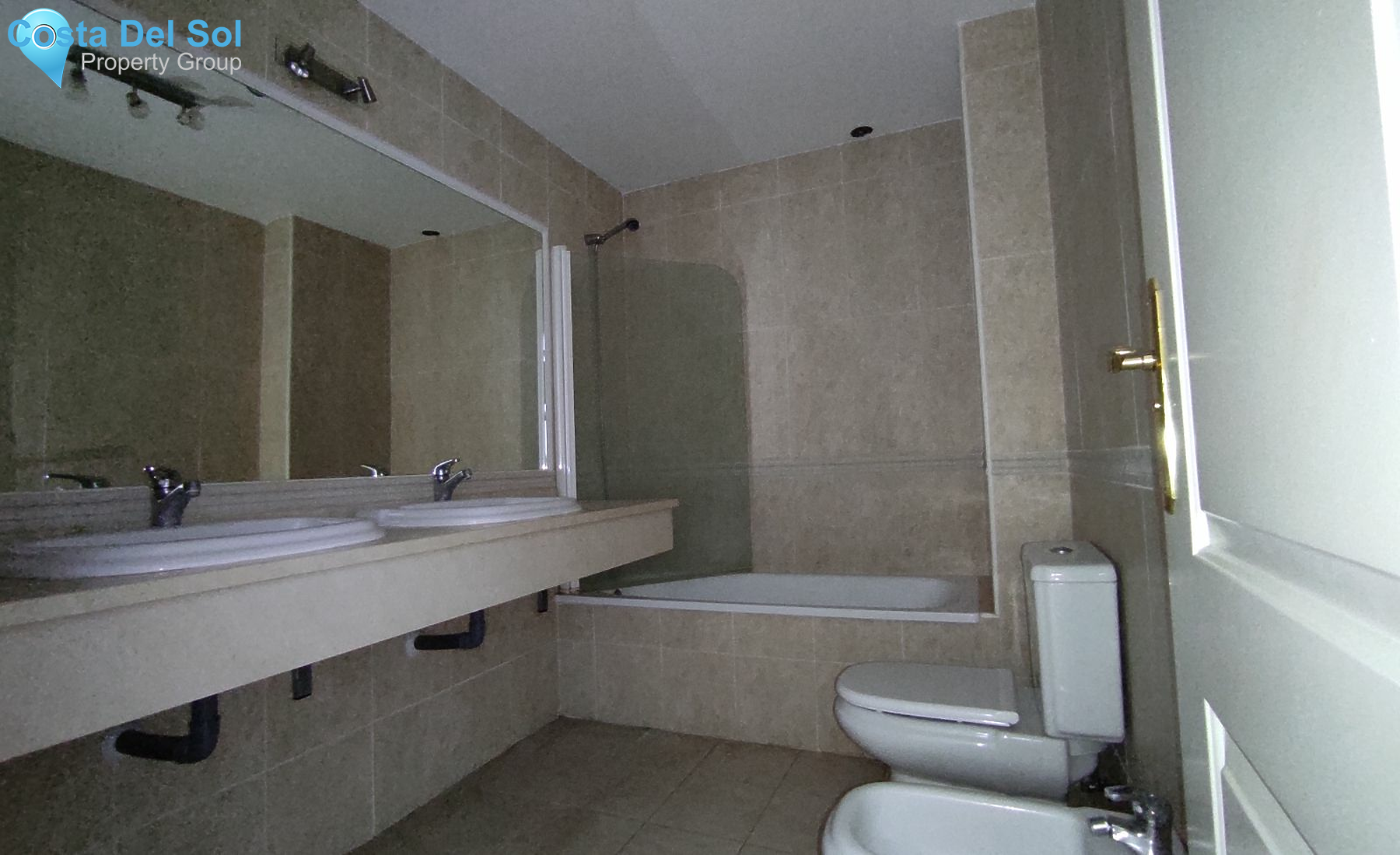 Middle Floor Apartment in Alhaurin Golf-1132012