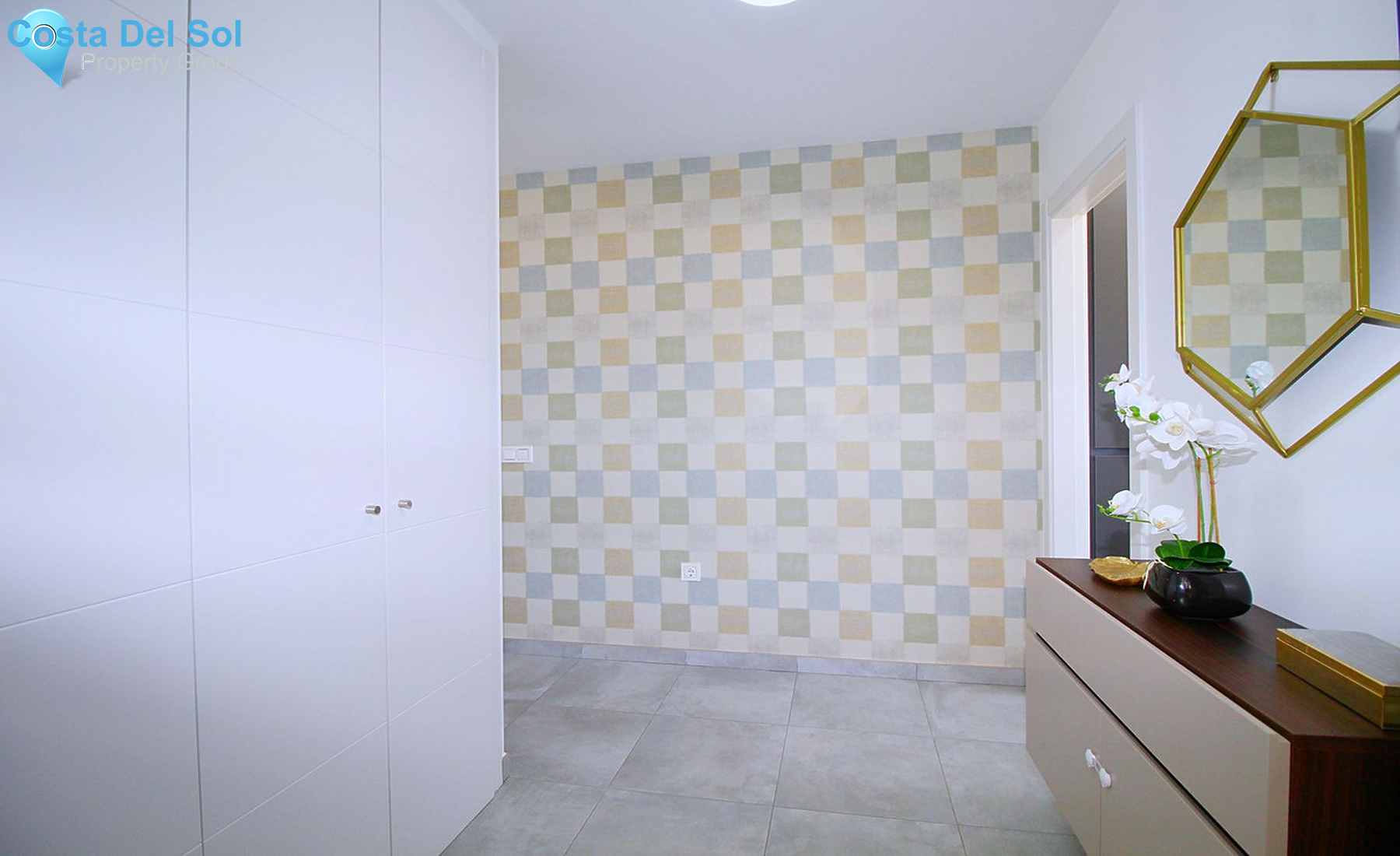 Middle Floor Apartment in Alhaurín el Grande-1411720