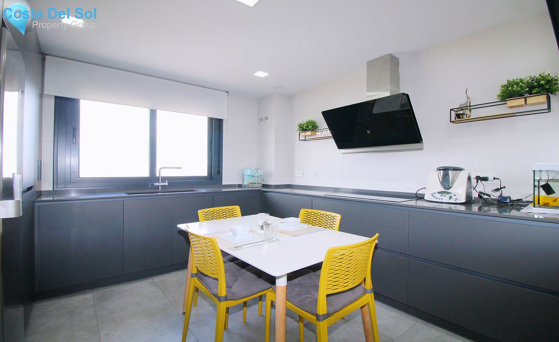 Middle Floor Apartment in Alhaurín el Grande-1411712