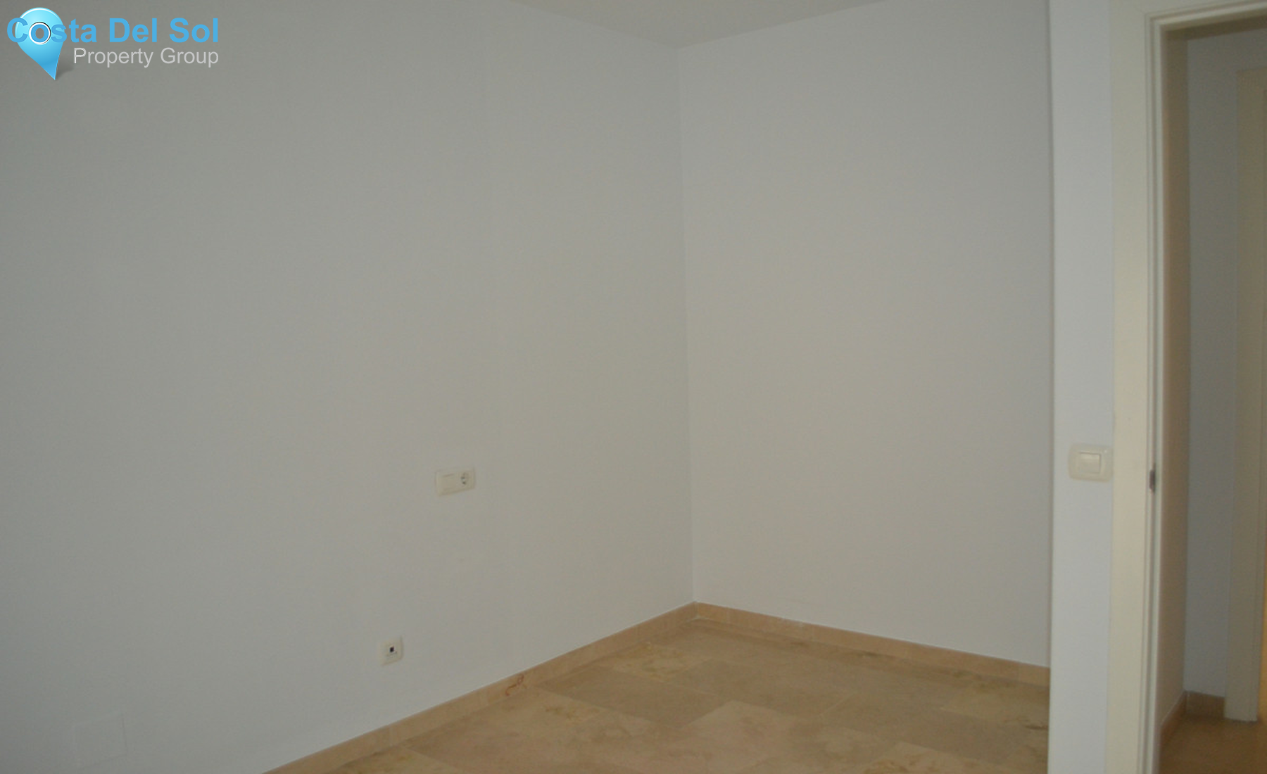 Middle Floor Apartment in Alhaurín el Grande-705118