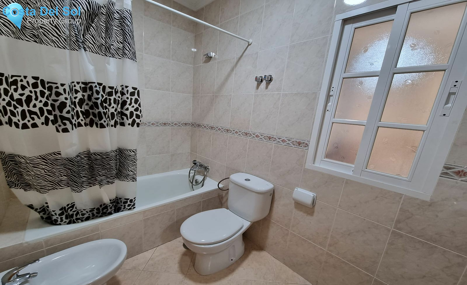 Middle Floor Apartment in Alhaurín el Grande-1428258