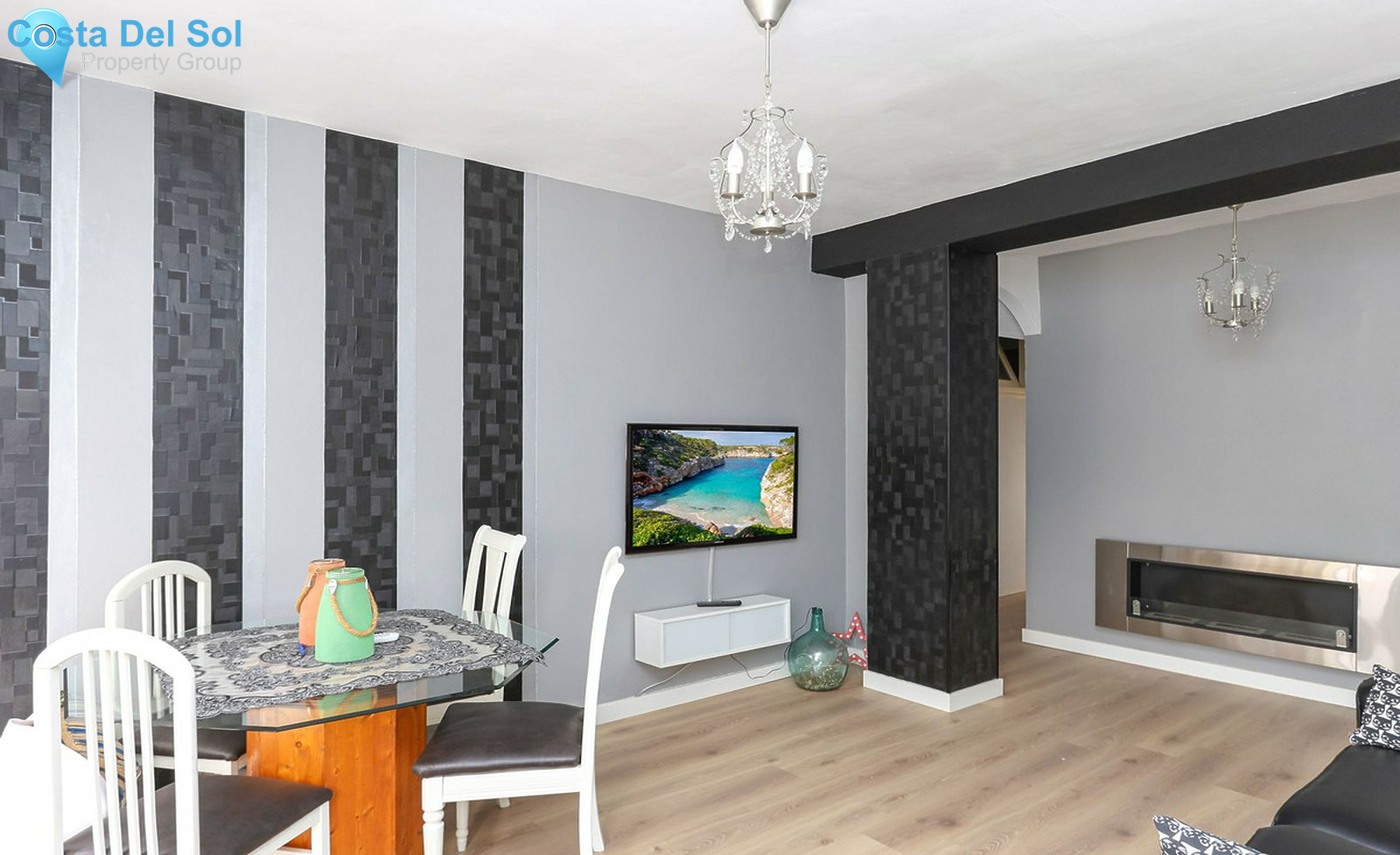 Middle Floor Apartment in Alozaina-1406208