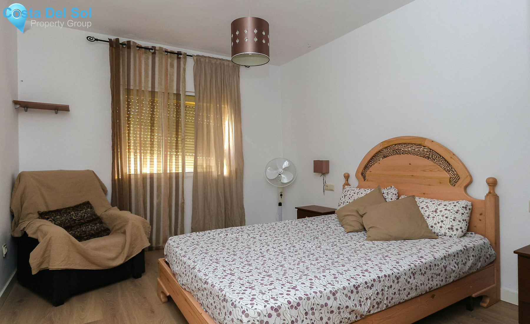 Middle Floor Apartment in Alozaina-1406220