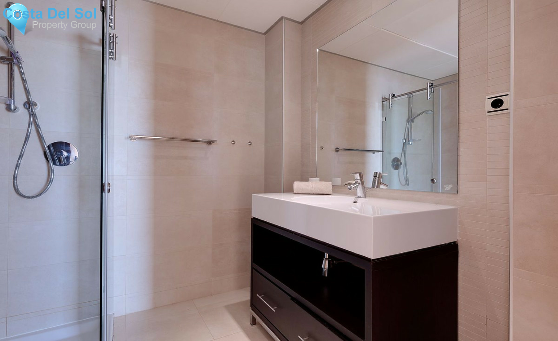 Middle Floor Apartment in Altos de los Monteros-1526367