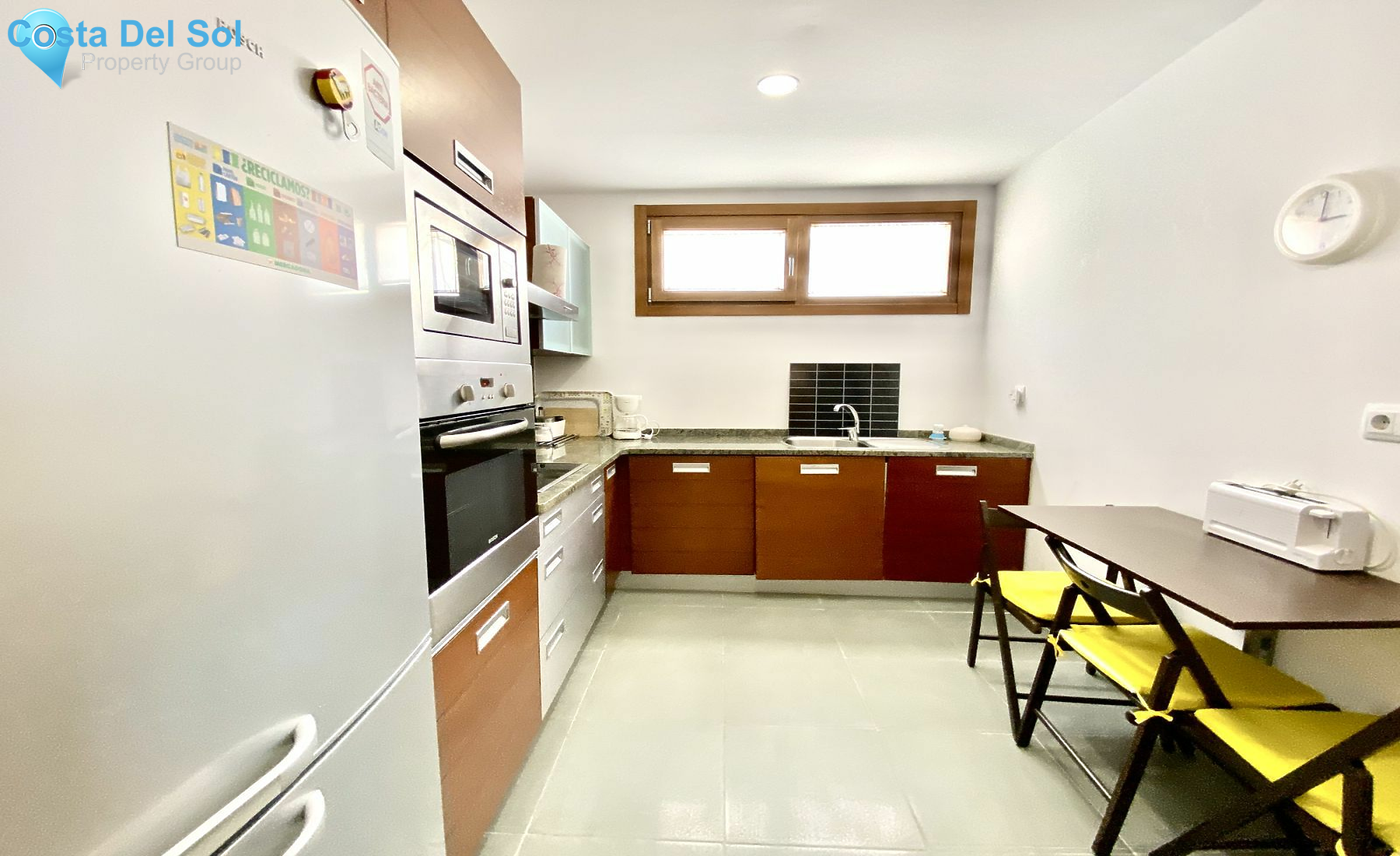 Middle Floor Apartment in Altos de los Monteros-1394658