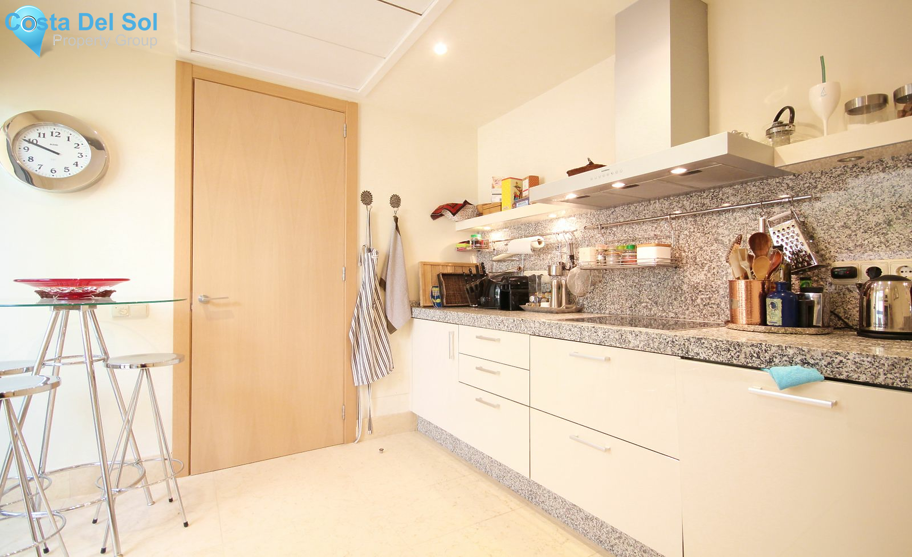 Middle Floor Apartment in Altos de los Monteros-1400373