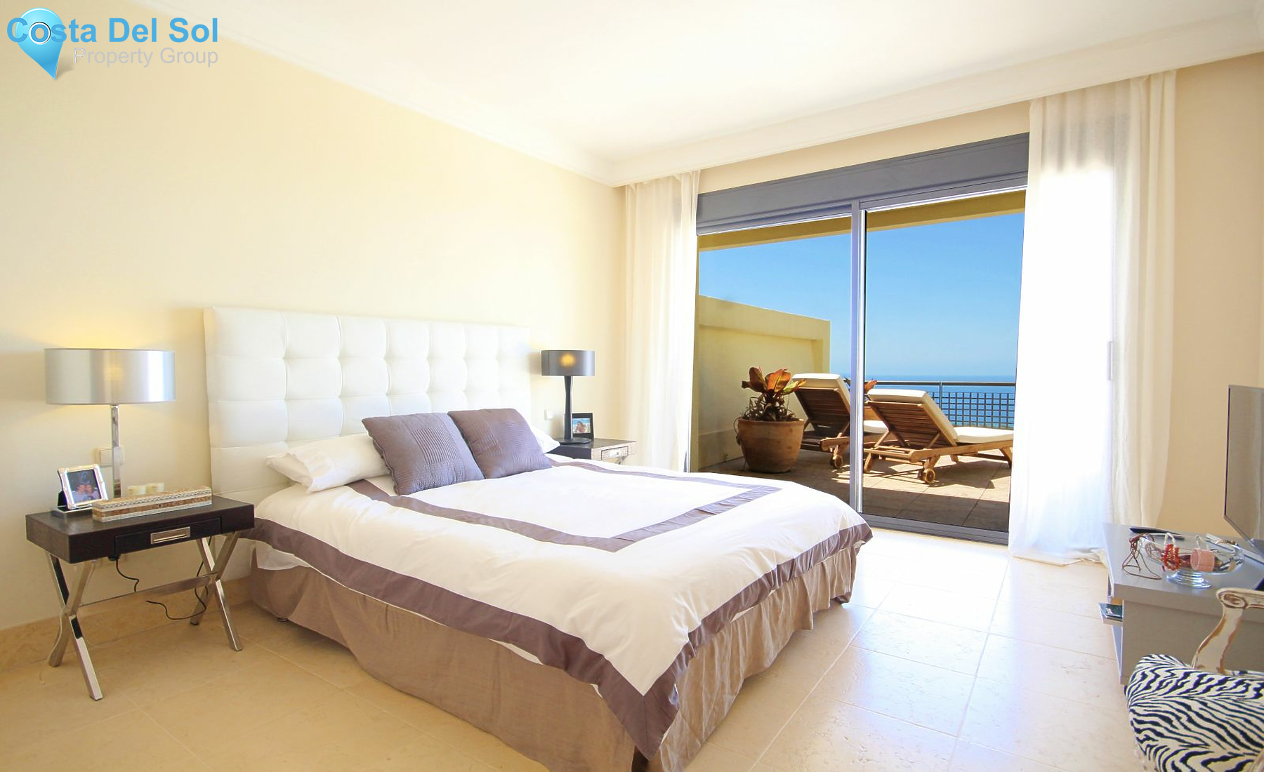 Middle Floor Apartment in Altos de los Monteros-1400366