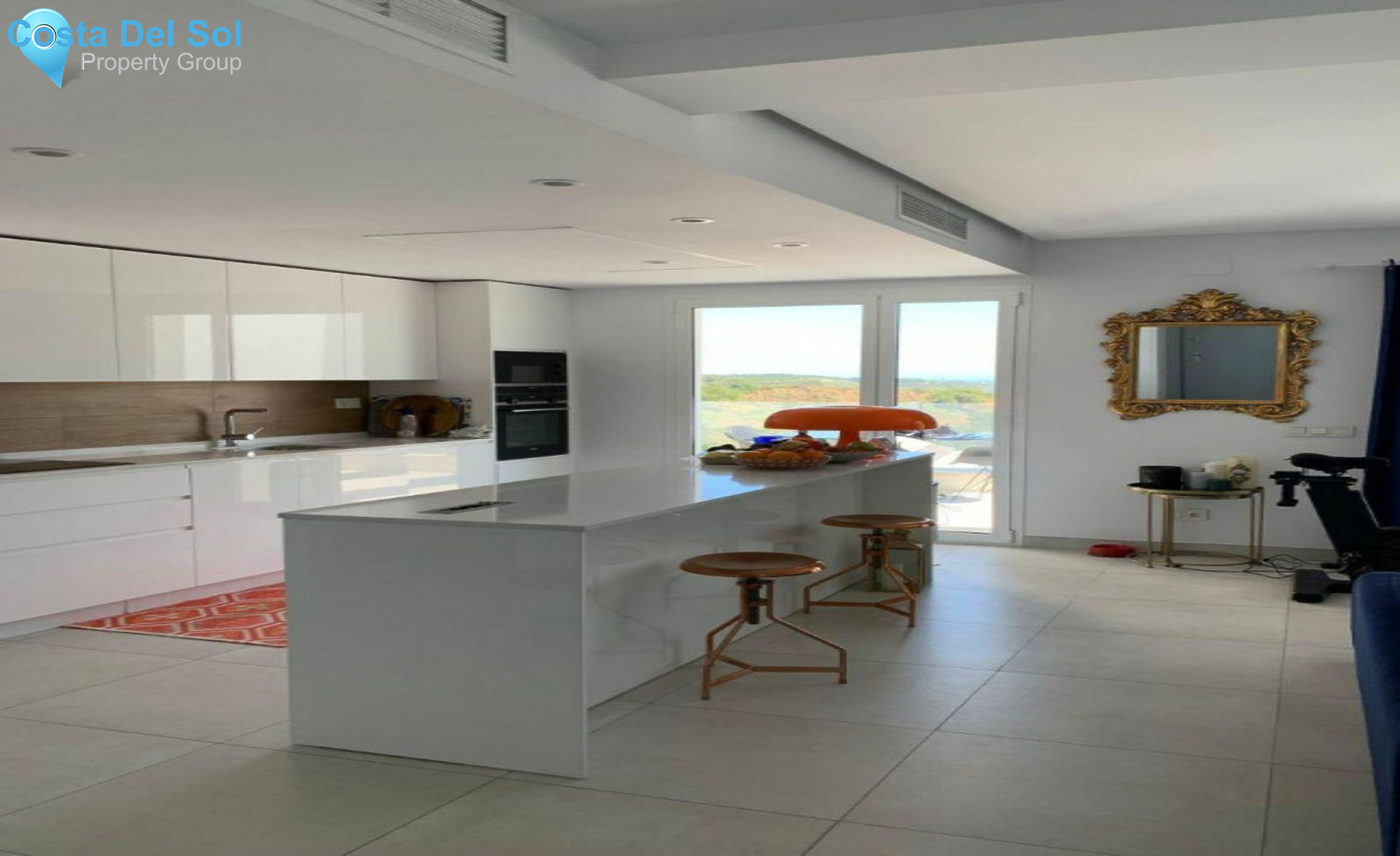 Middle Floor Apartment in Altos de los Monteros-1430780