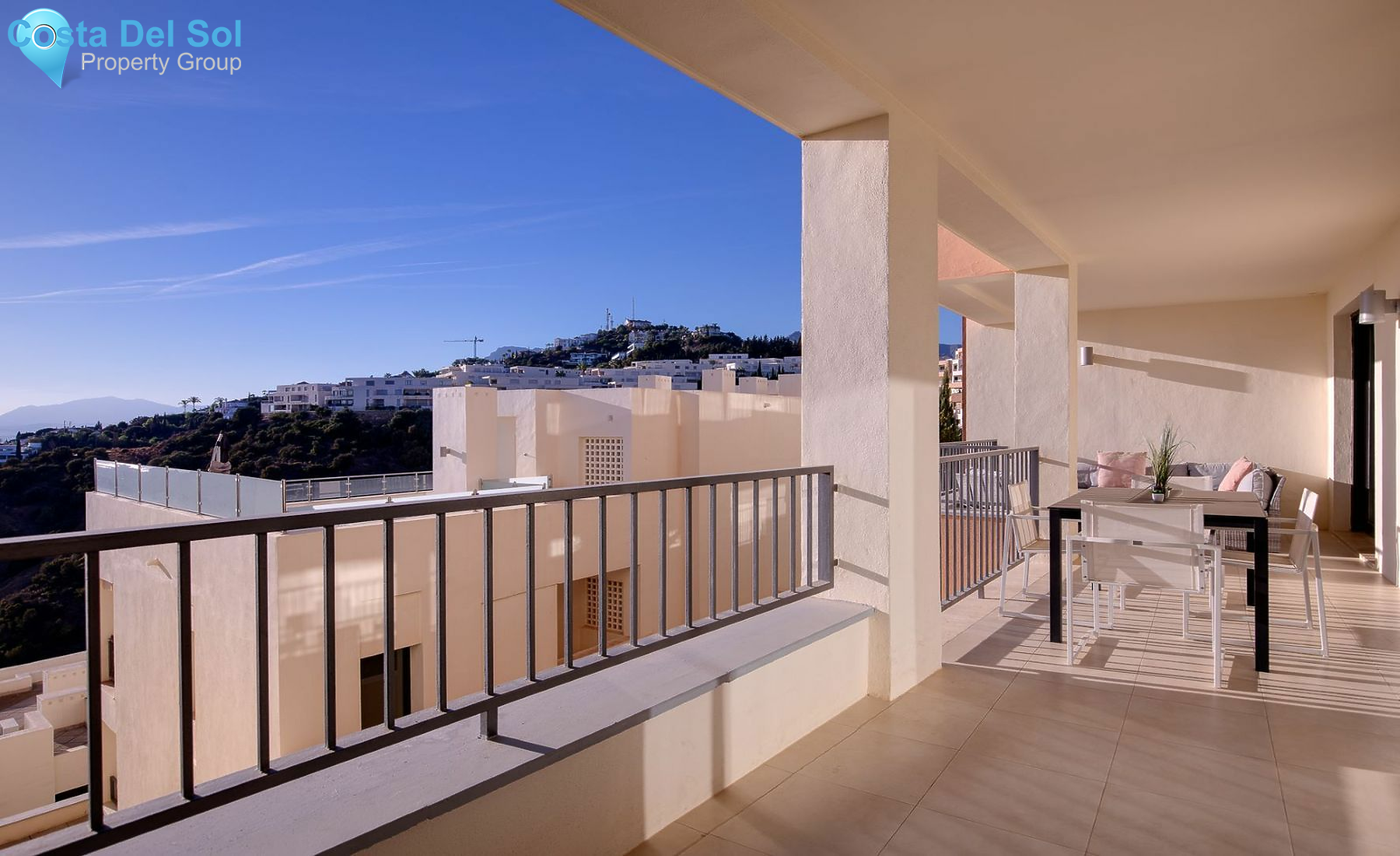 Middle Floor Apartment in Altos de los Monteros-1512599