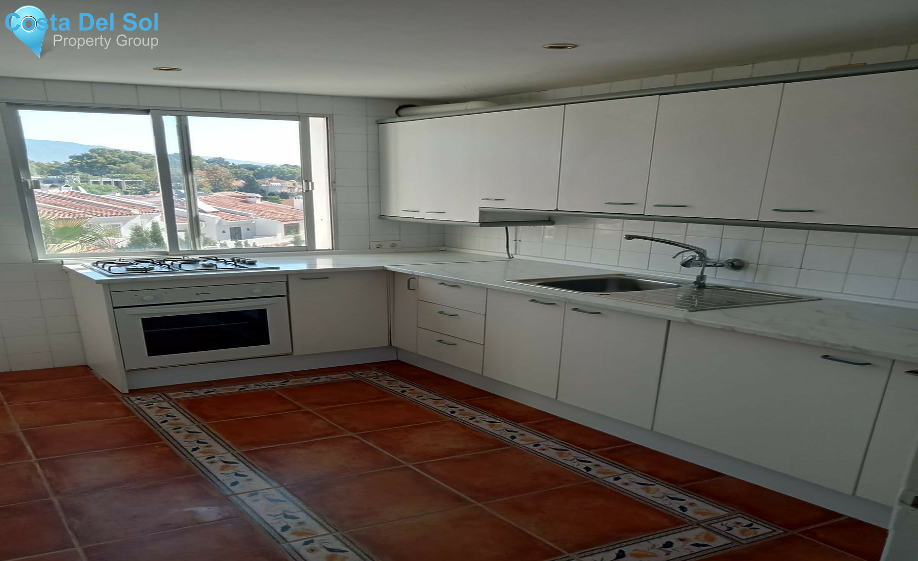 Middle Floor Apartment in Atalaya-1279658