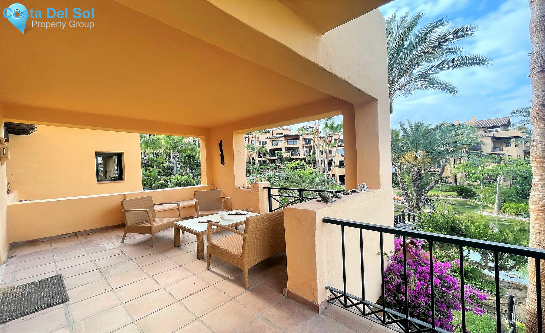 Middle Floor Apartment in Atalaya-1389258