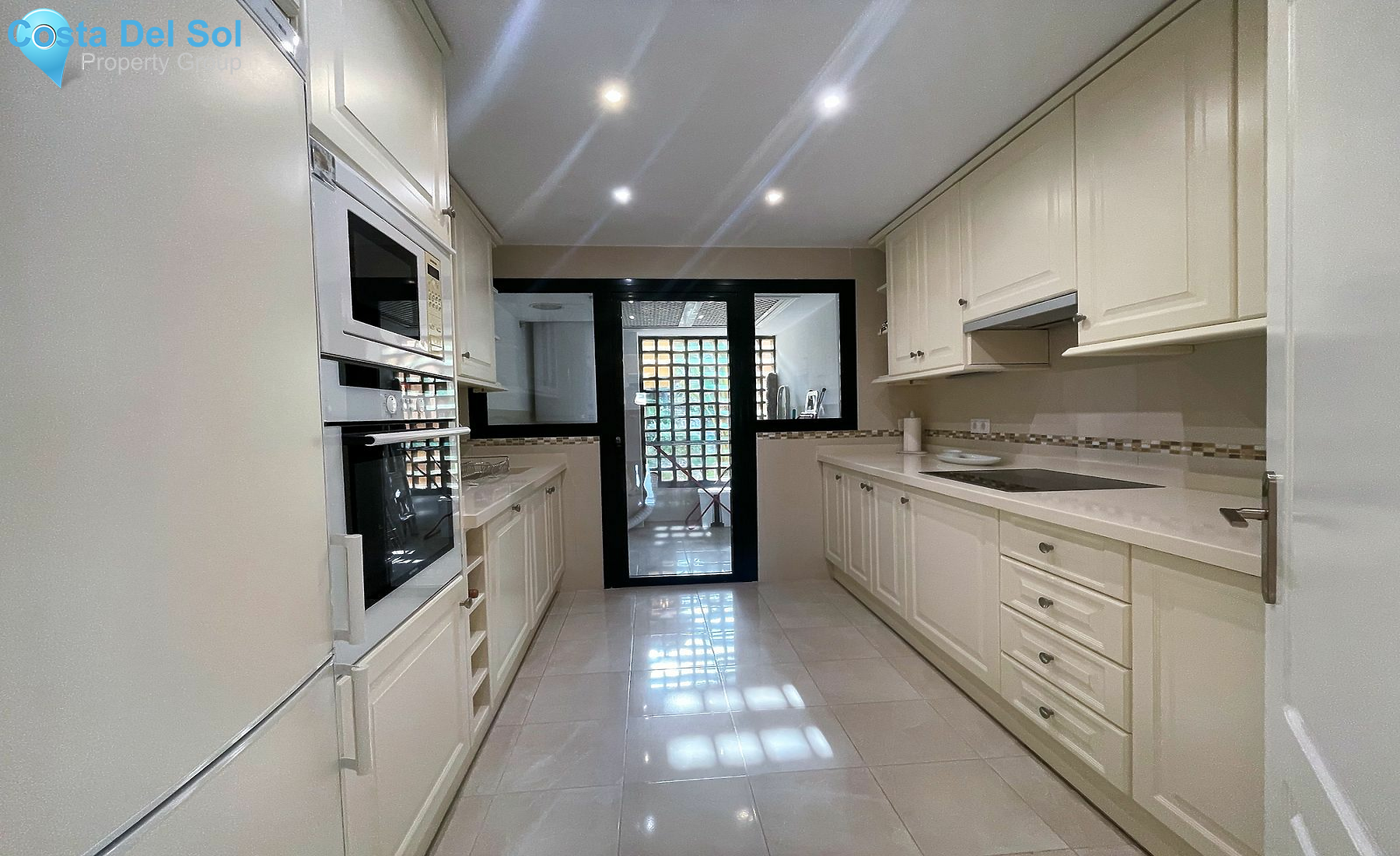 Middle Floor Apartment in Atalaya-1389249