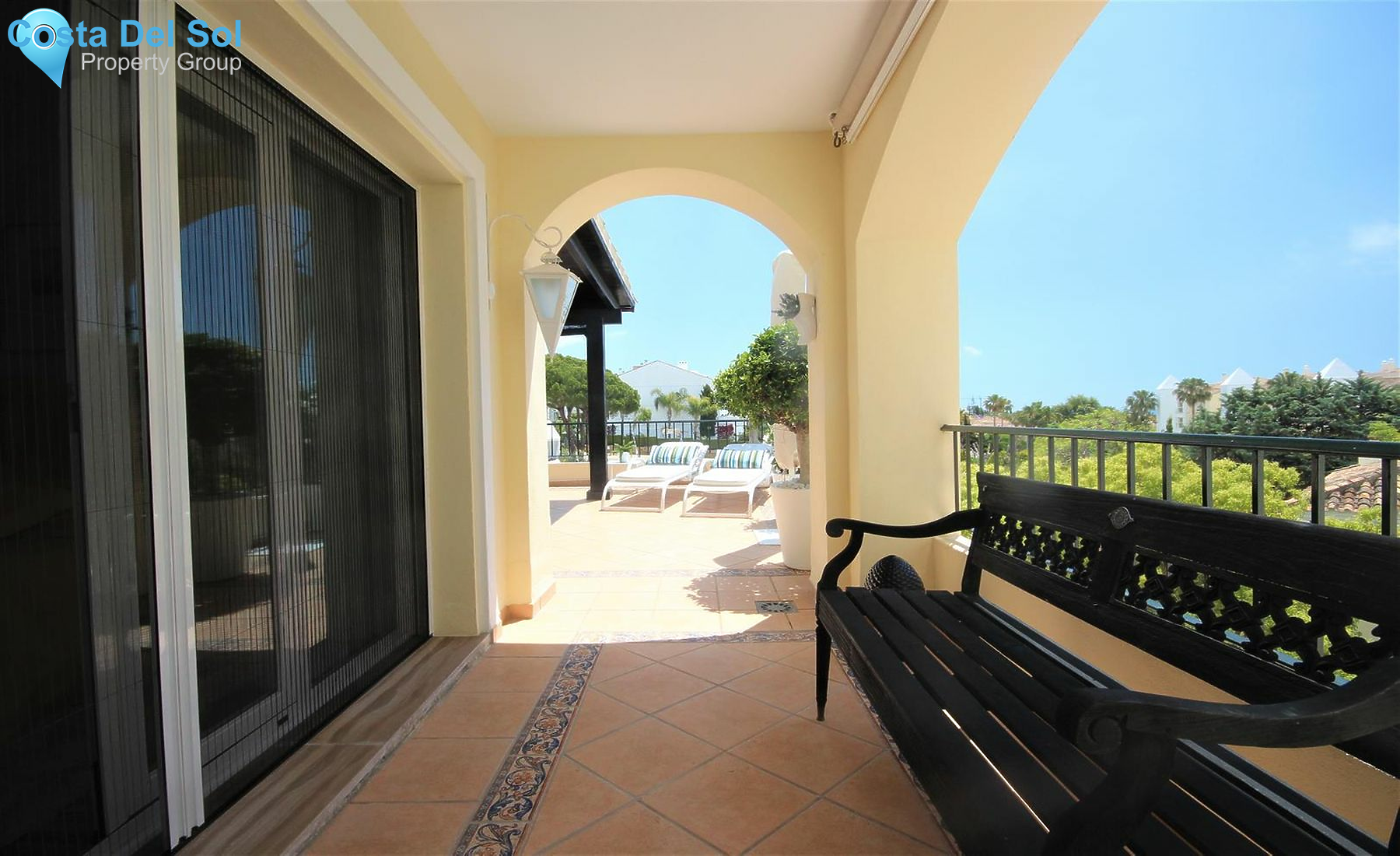 Middle Floor Apartment in Bahía de Marbella-1165976