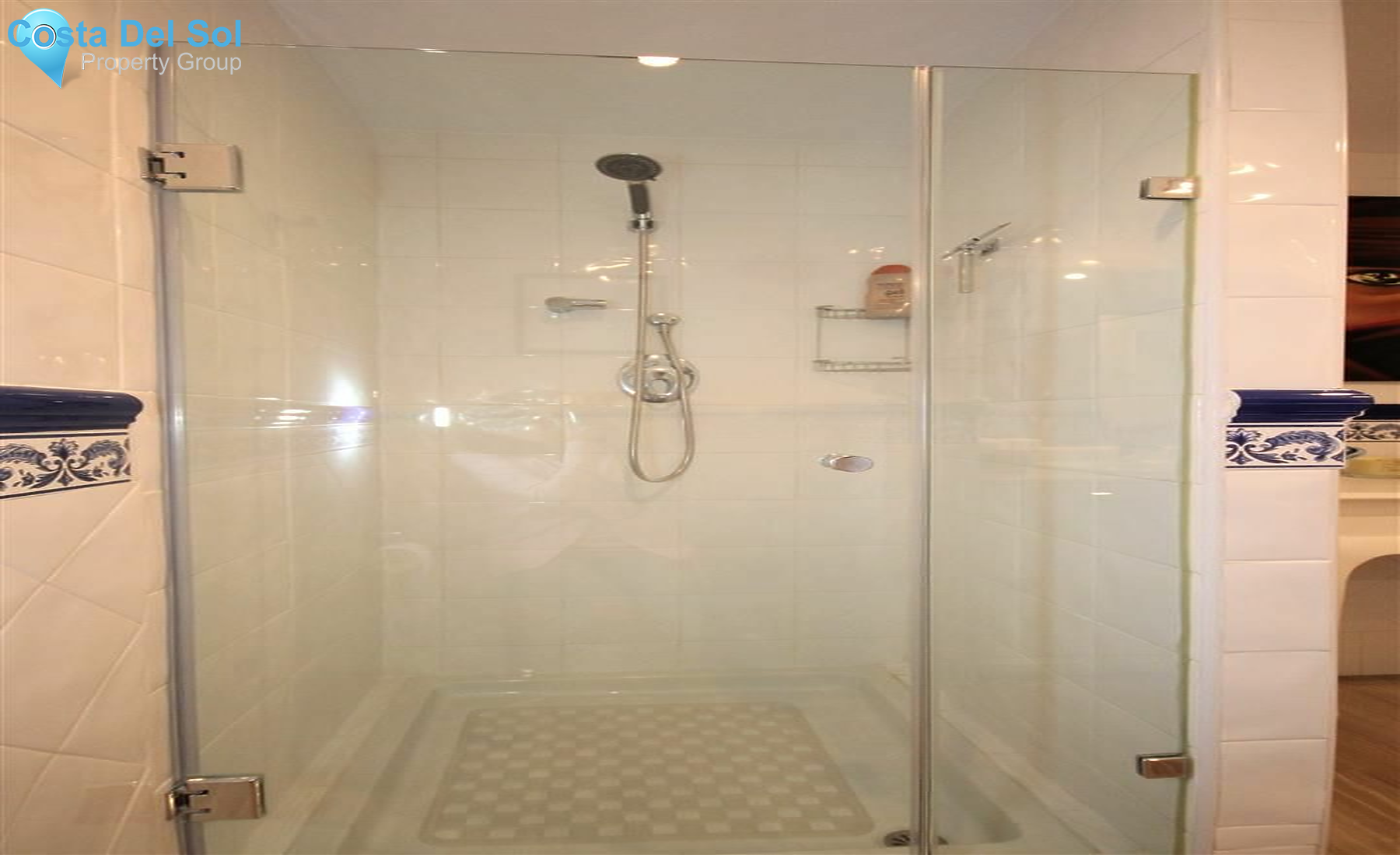 Middle Floor Apartment in Bahía de Marbella-1165980