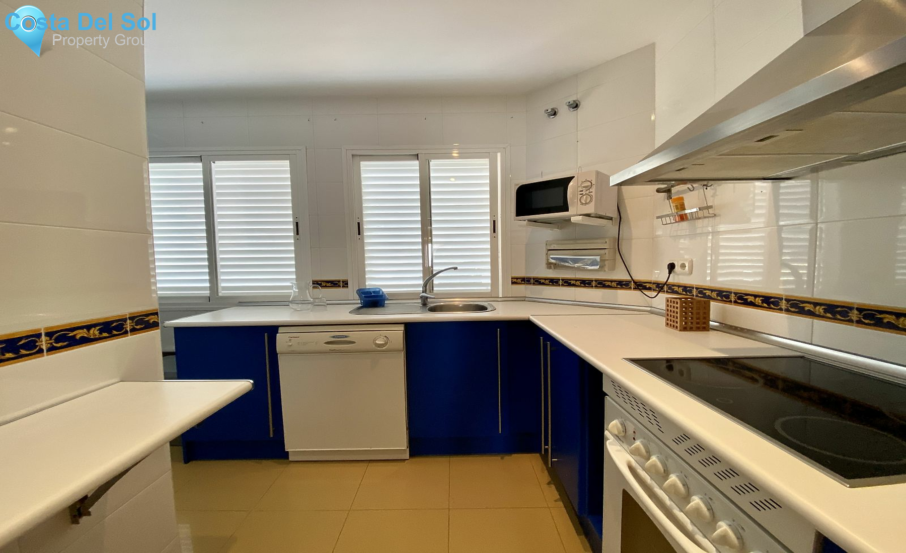 Middle Floor Apartment in Bahía de Marbella-1389178