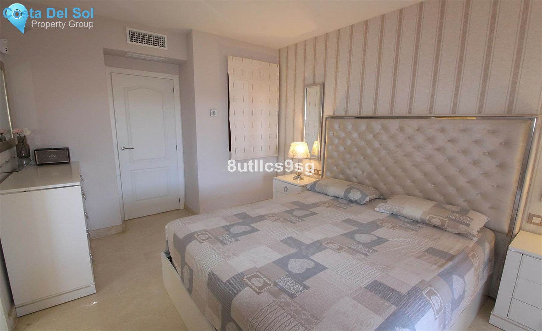 Middle Floor Apartment in Bel Air-1406409