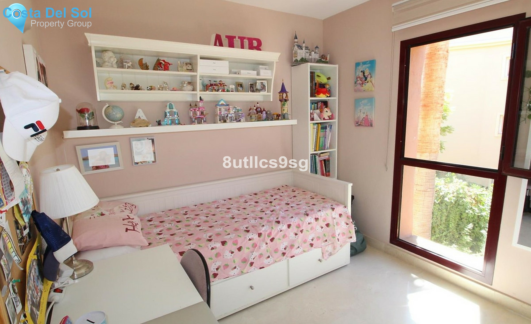 Middle Floor Apartment in Bel Air-1406412