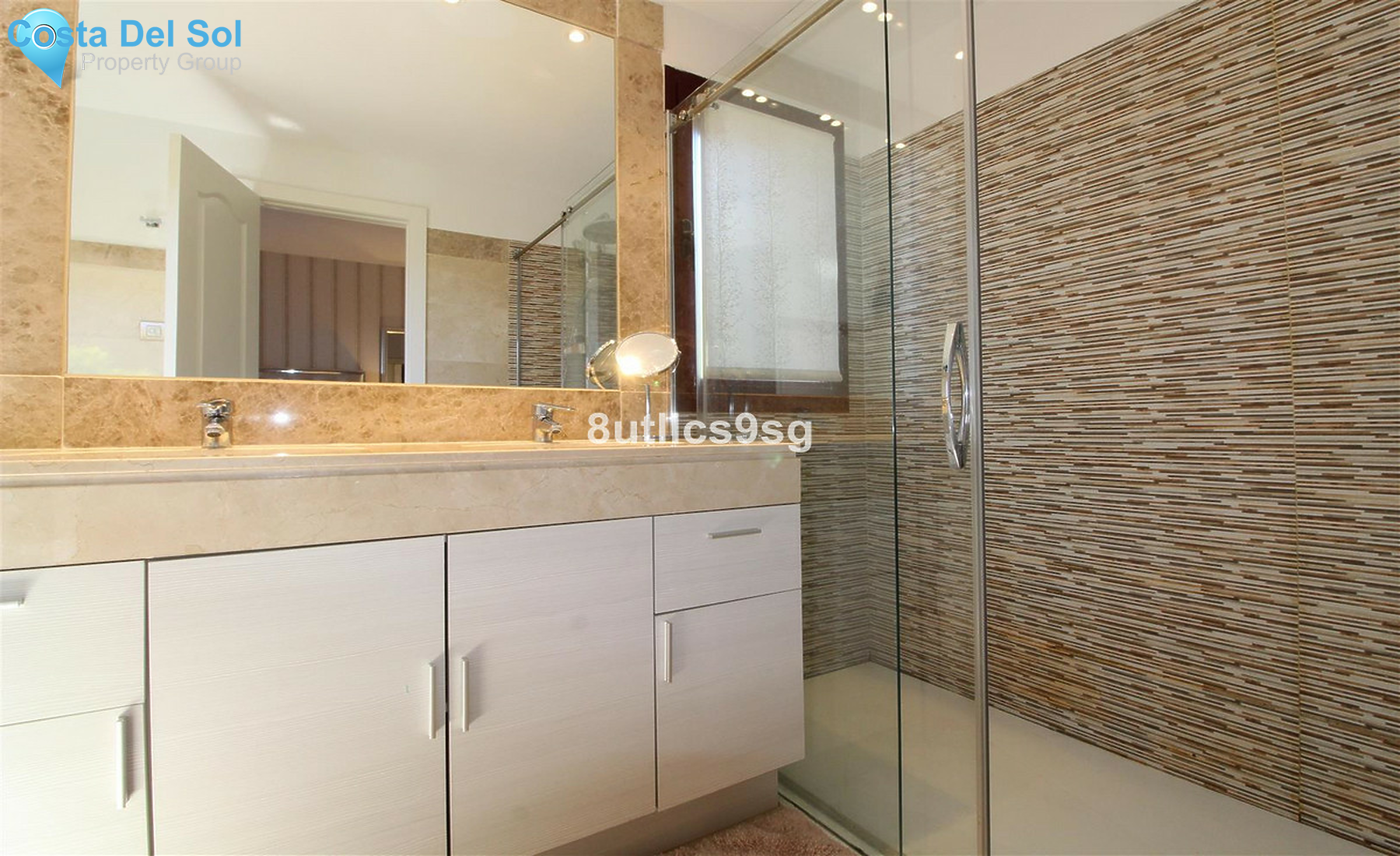 Middle Floor Apartment in Bel Air-1406414