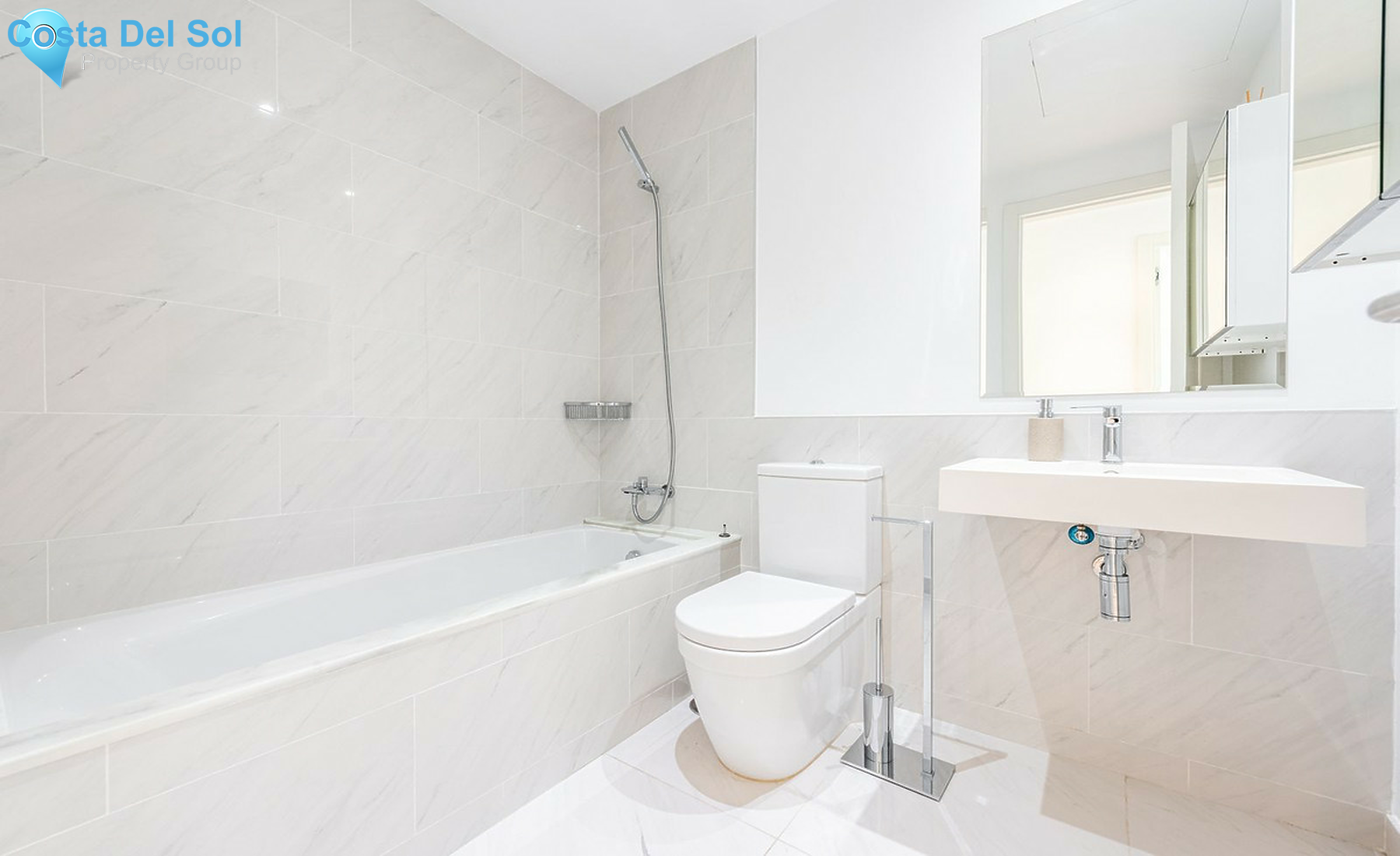 Middle Floor Apartment in Bel Air-1452273