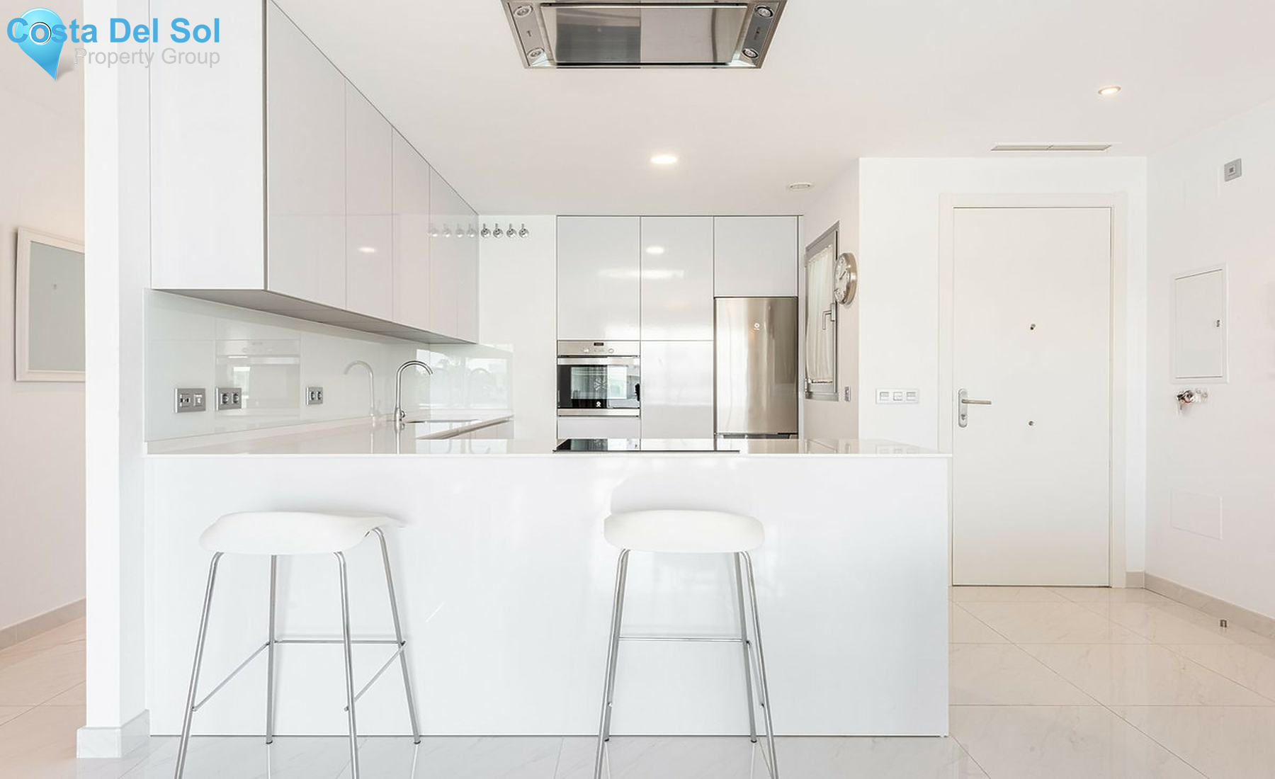 Middle Floor Apartment in Bel Air-1452277