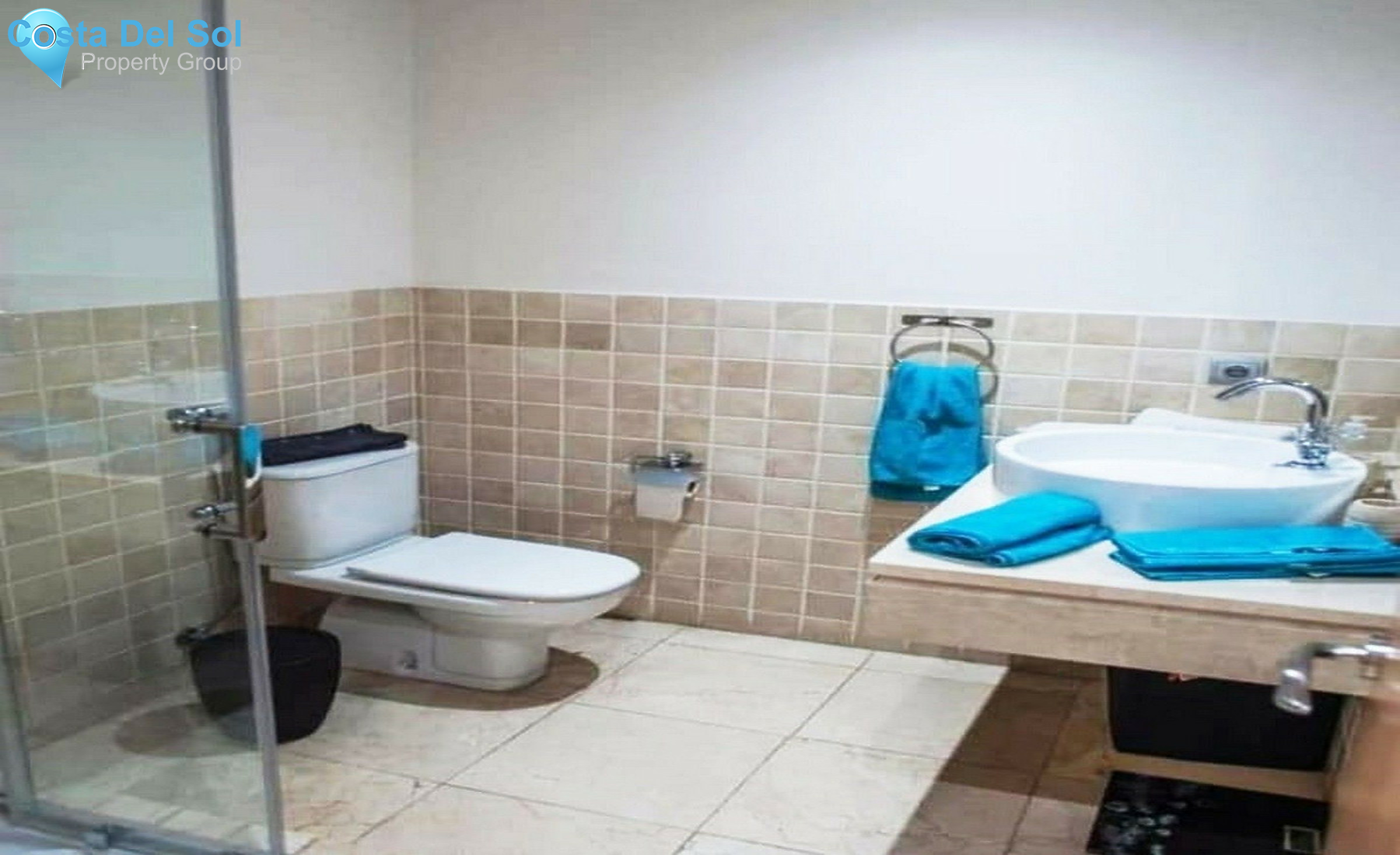 Middle Floor Apartment in Bel Air-1507955