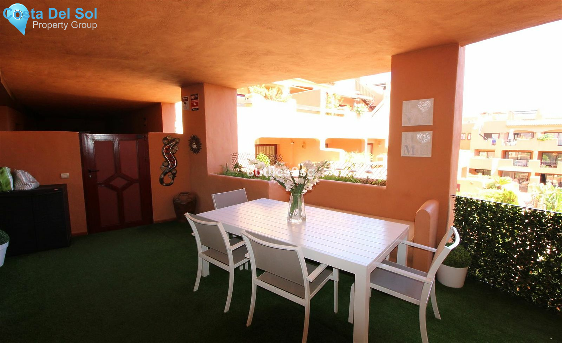 Middle Floor Apartment in Bel Air-1520101