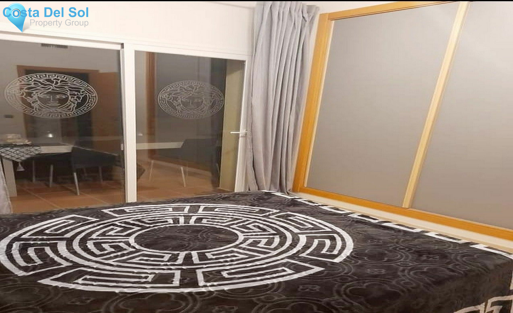 Middle Floor Apartment in Bel Air-1534101