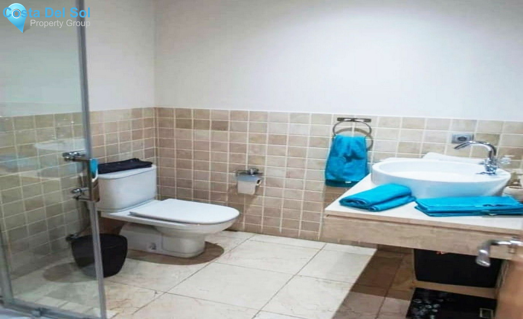 Middle Floor Apartment in Bel Air-1534107