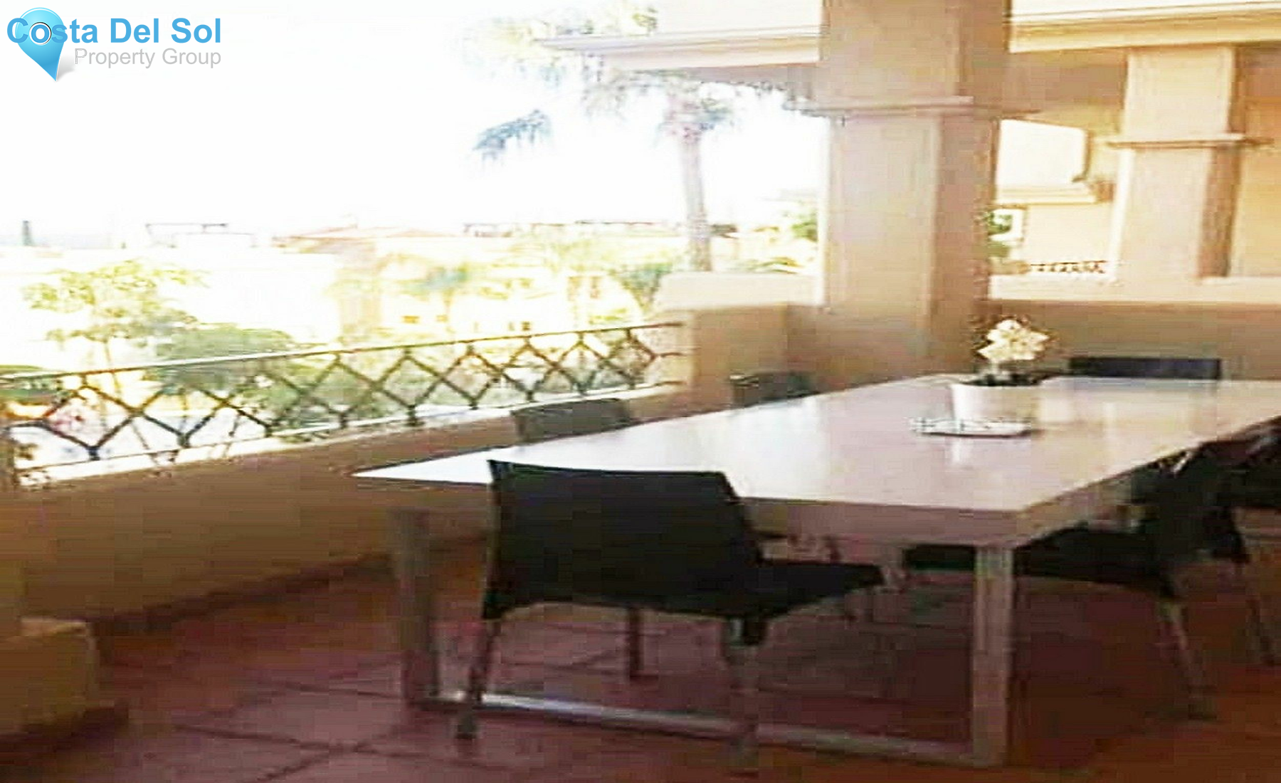 Middle Floor Apartment in Bel Air-1534096