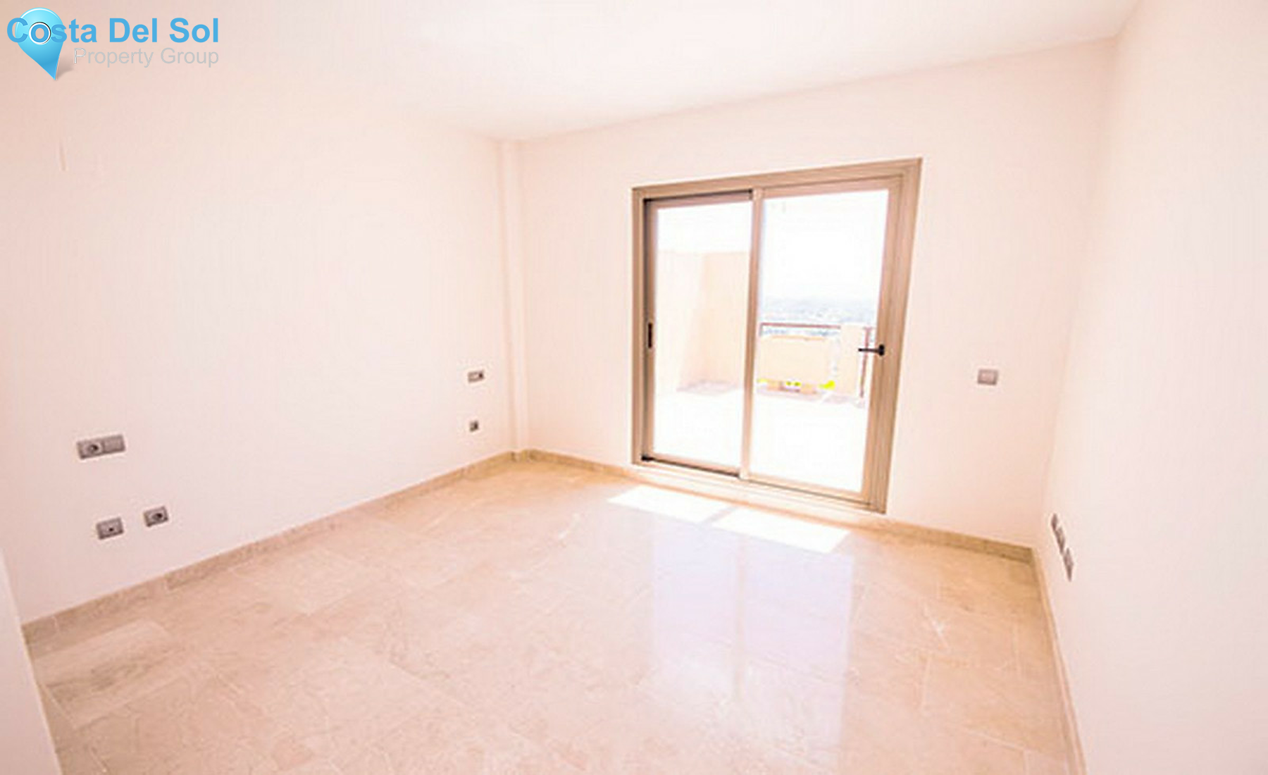 Middle Floor Apartment in Benahavís-1238881