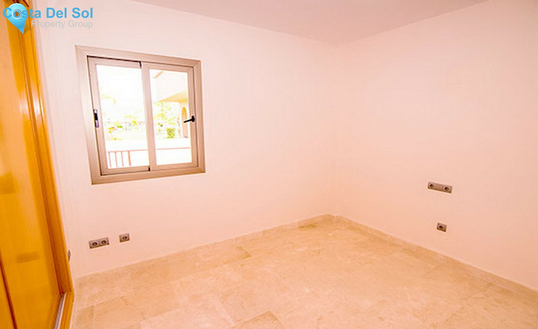 Middle Floor Apartment in Benahavís-1238883