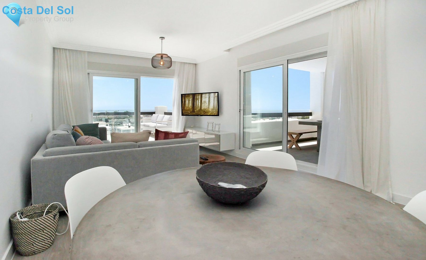 Middle Floor Apartment in Benahavís-1241815