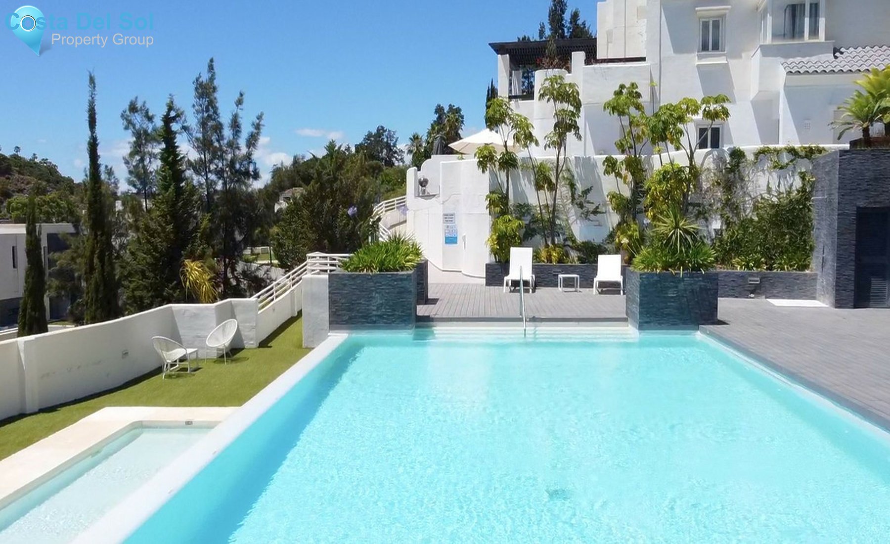 Middle Floor Apartment in Benahavís-1241816