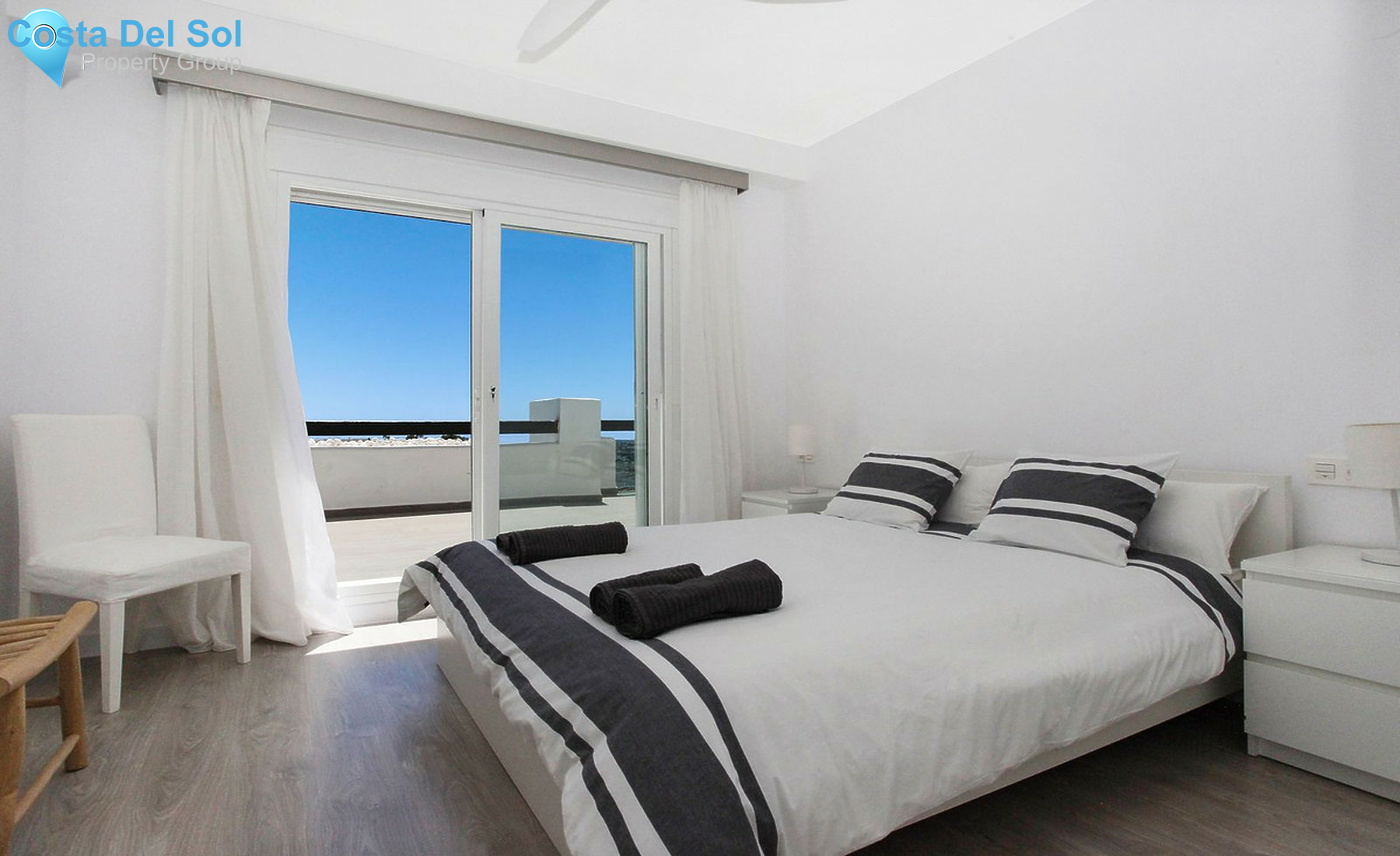 Middle Floor Apartment in Benahavís-1241807