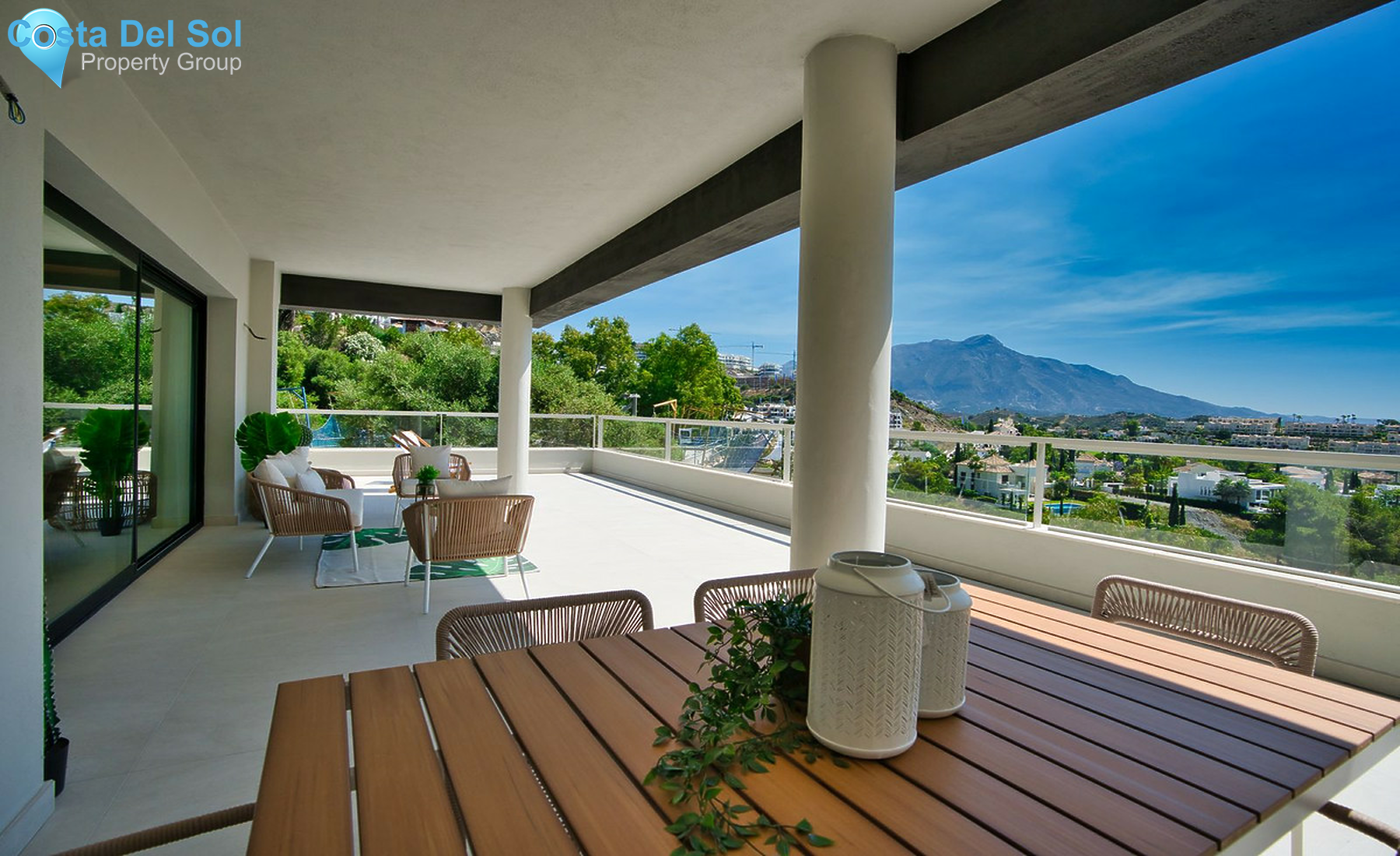 Middle Floor Apartment in Benahavís-1245402