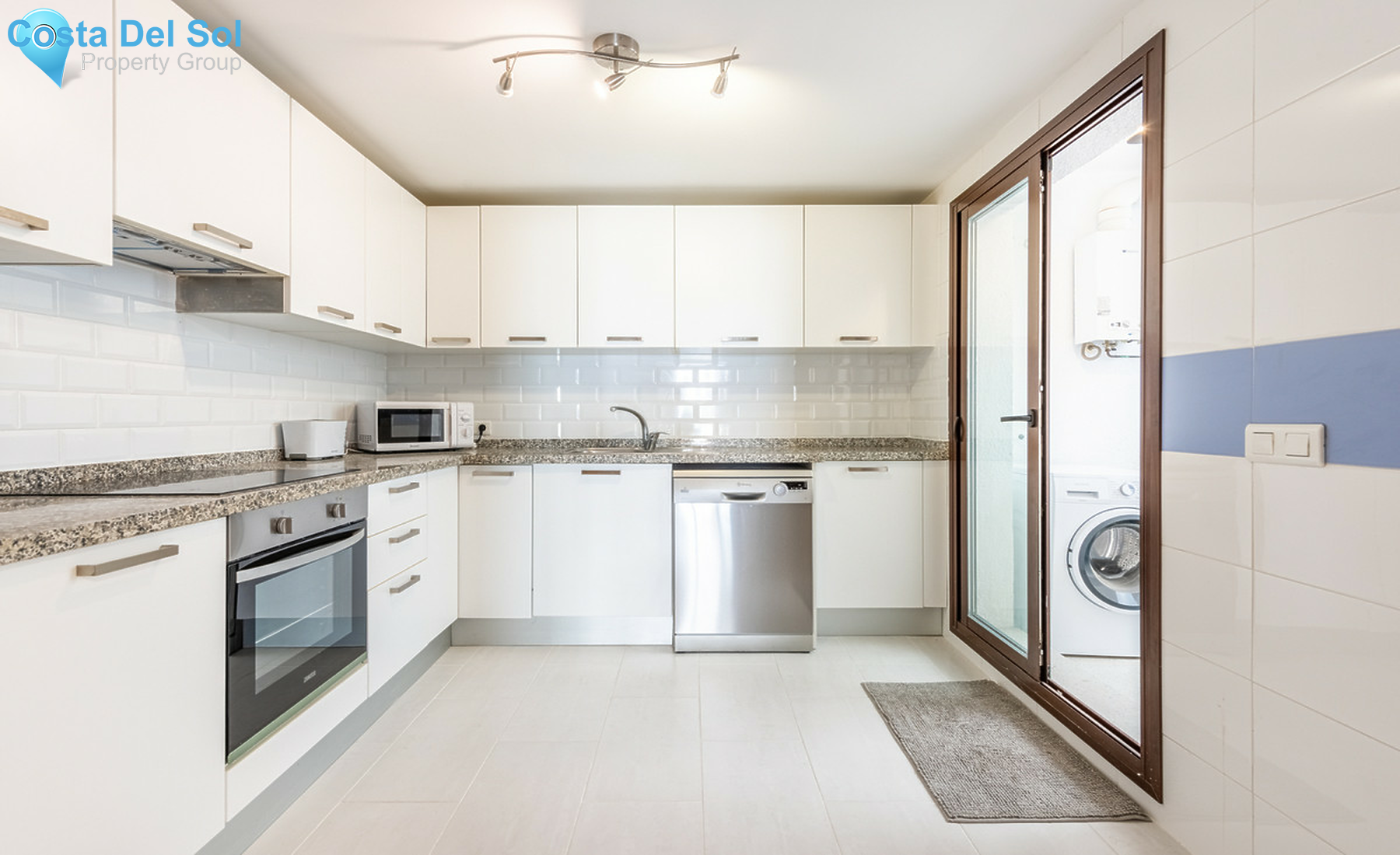 Middle Floor Apartment in Benahavís-1258306