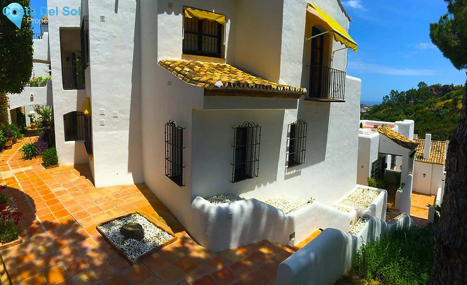 Middle Floor Apartment in Benahavís