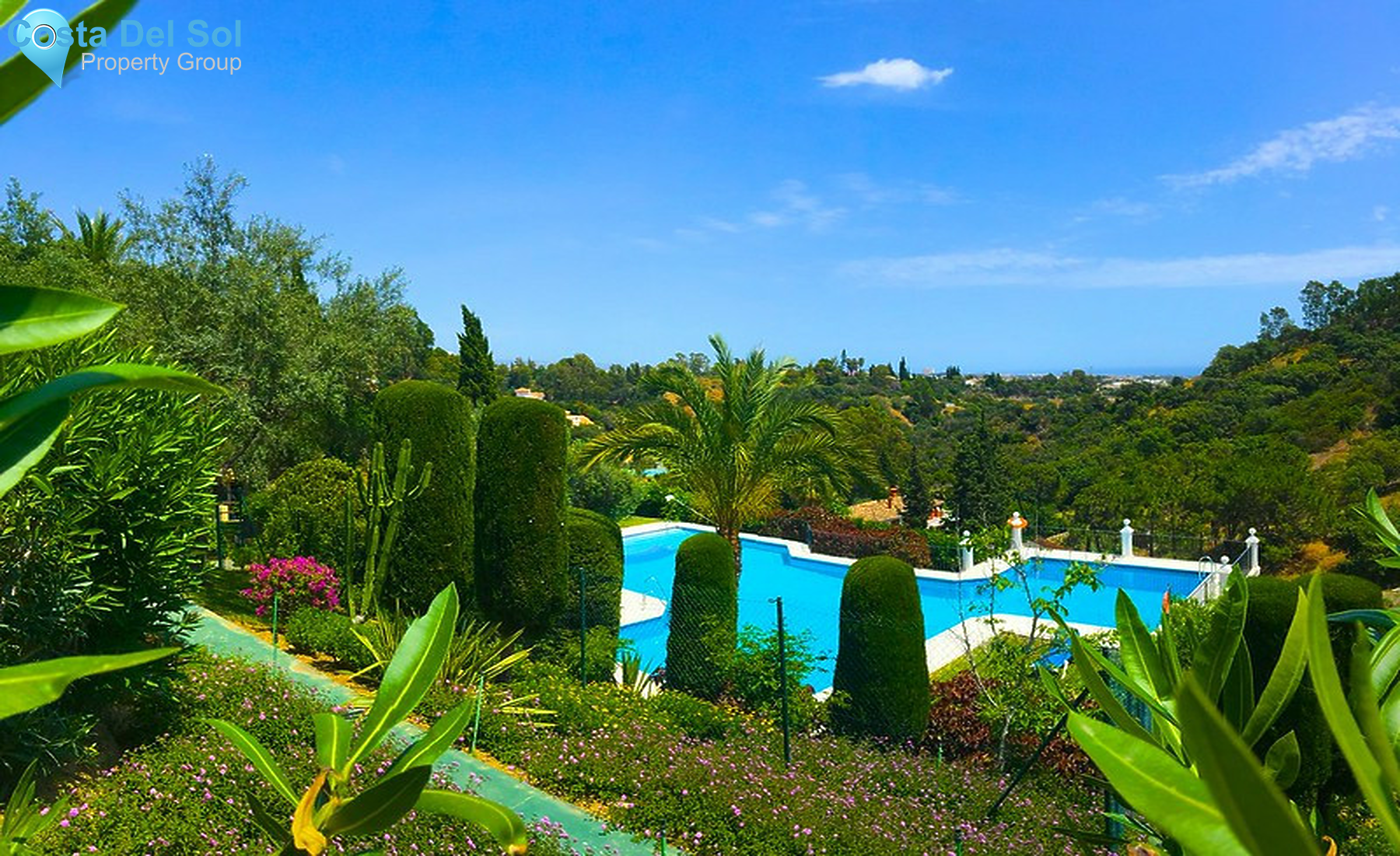 Middle Floor Apartment in Benahavís-1385594