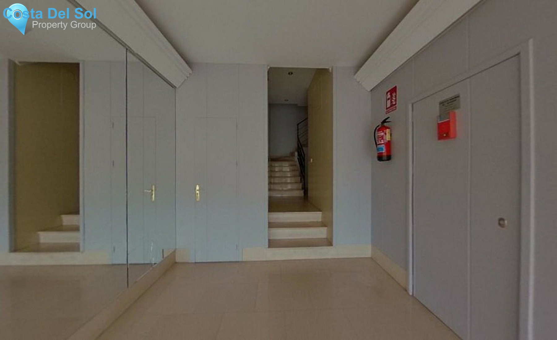 Middle Floor Apartment in Benahavís-1401170