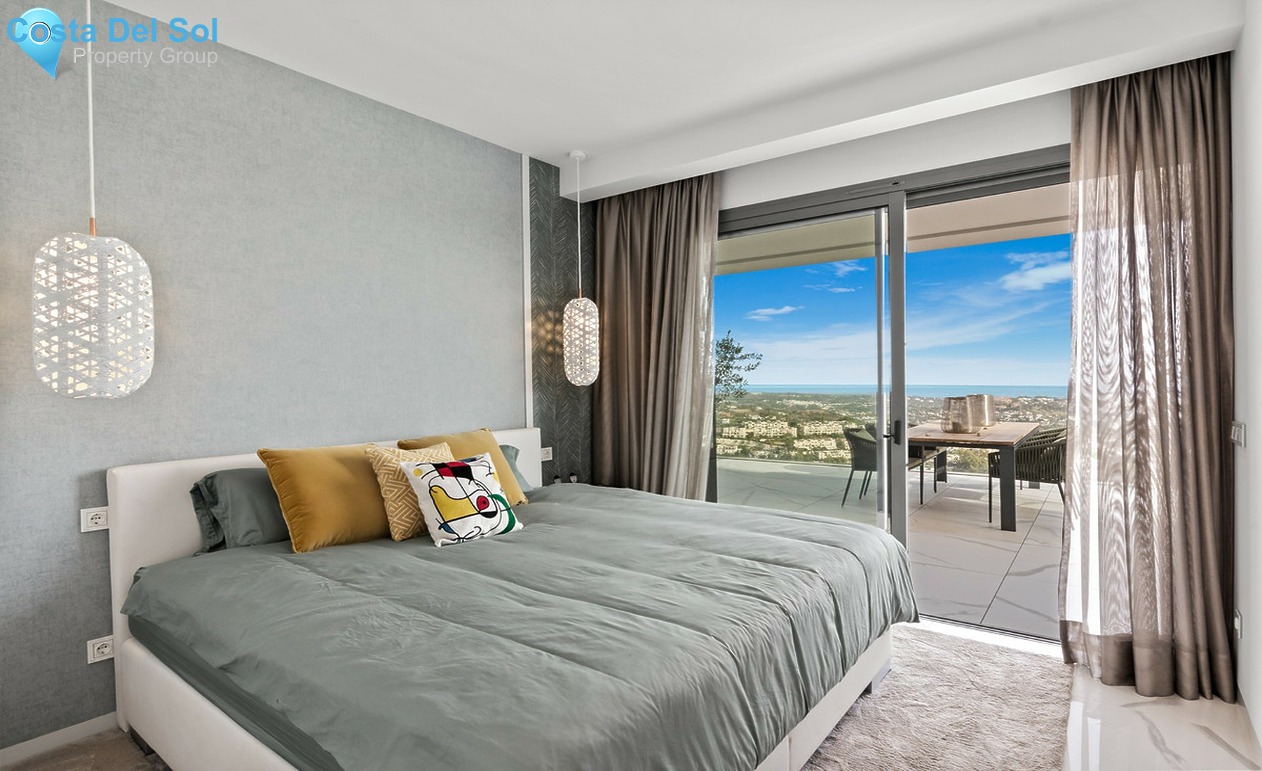 Middle Floor Apartment in Benahavís-1452833