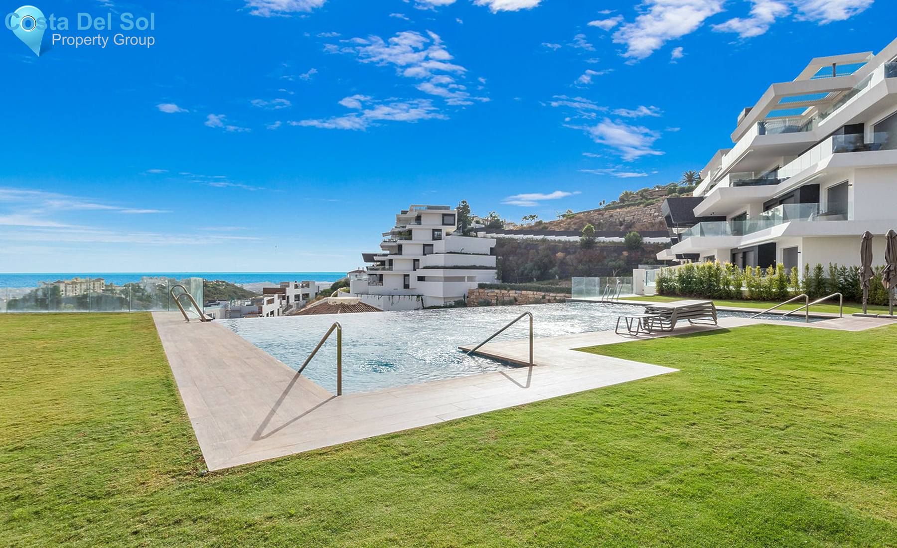 Middle Floor Apartment in Benahavís-1452825