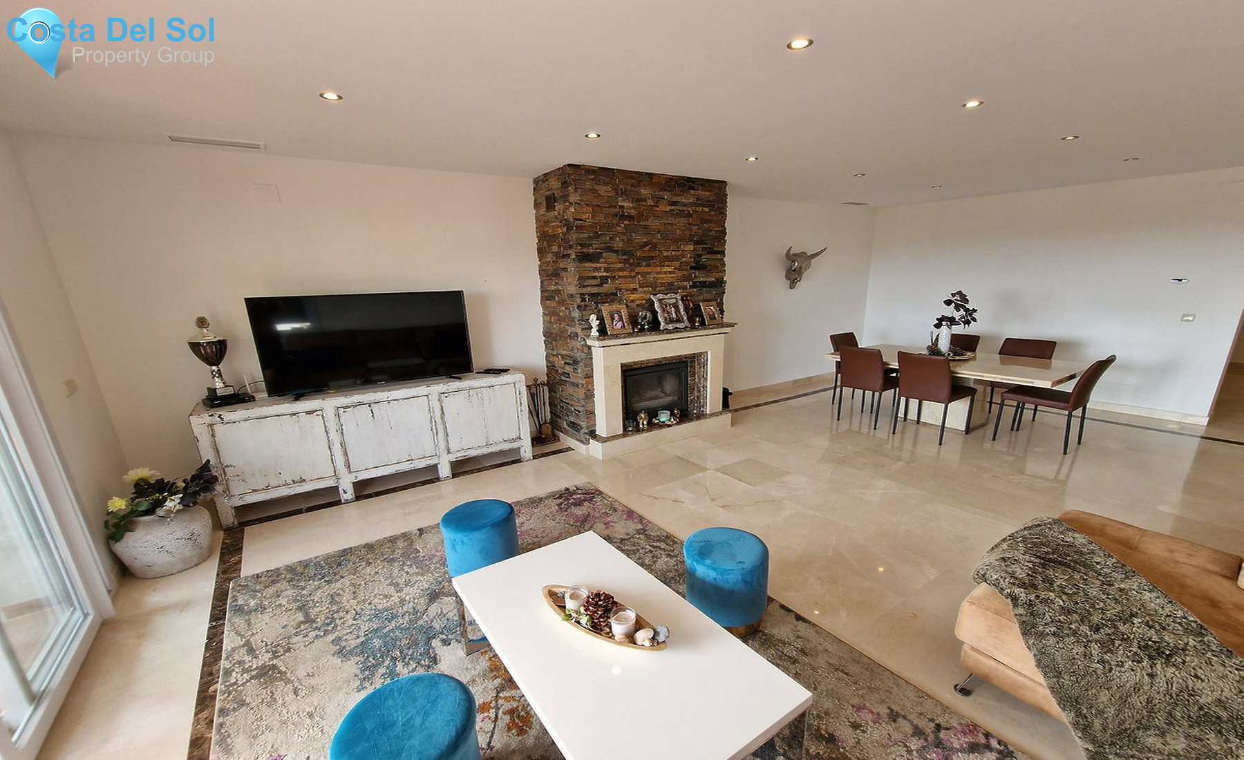 Middle Floor Apartment in Benahavís-1457454