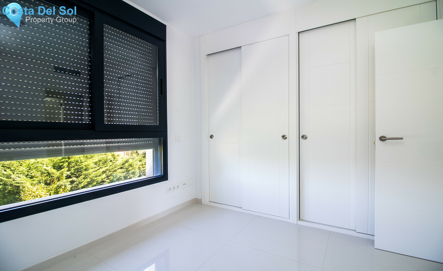 Middle Floor Apartment in Benahavís-1502134