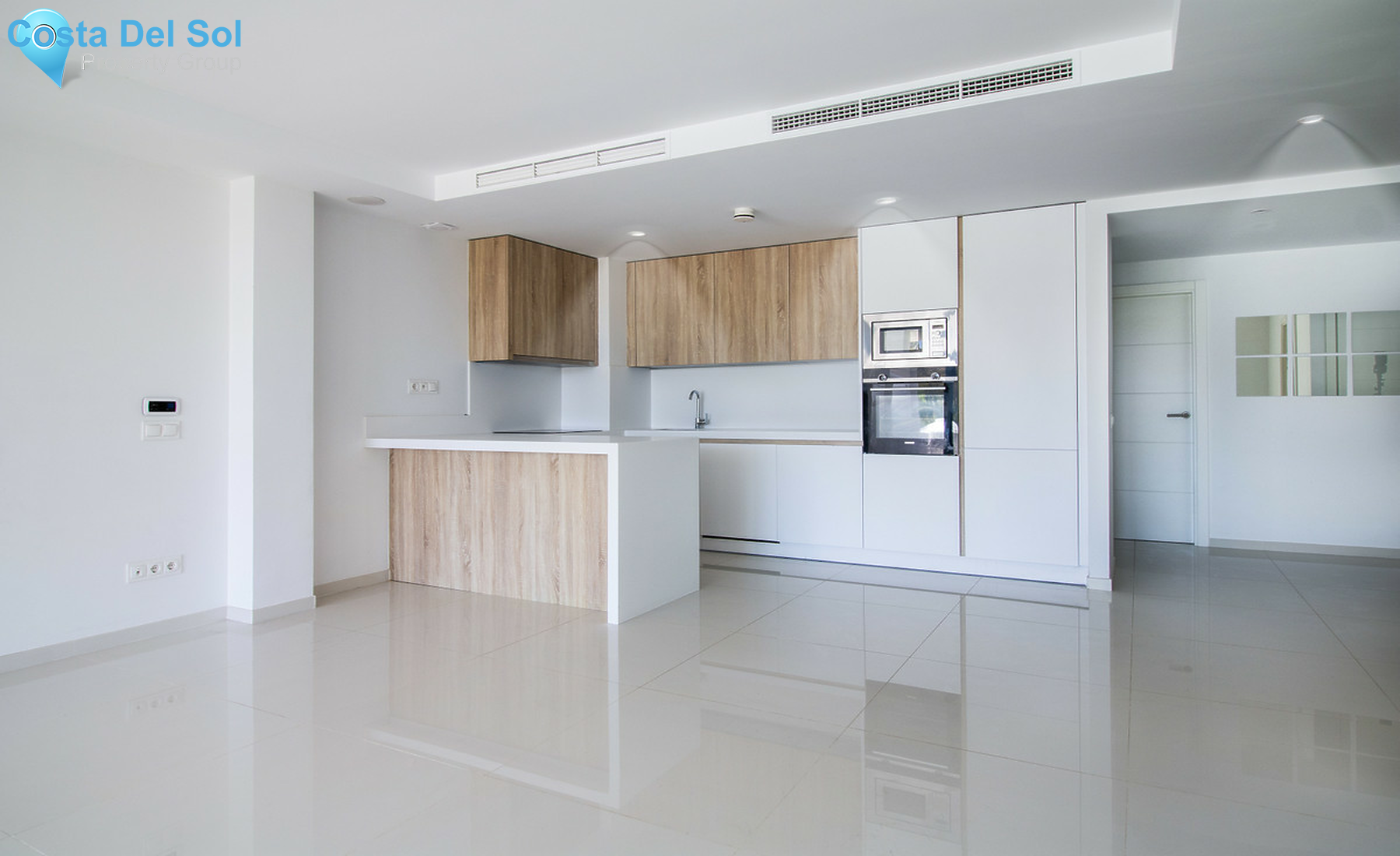Middle Floor Apartment in Benahavís-1502128