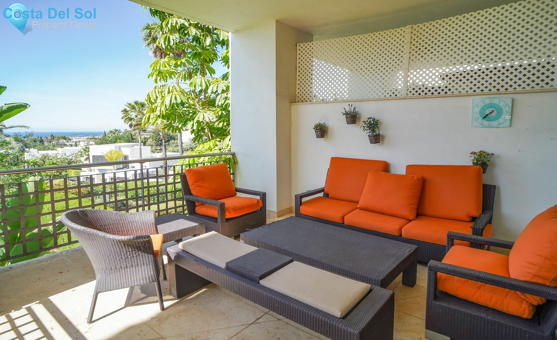 Middle Floor Apartment in Benahavís-1142834
