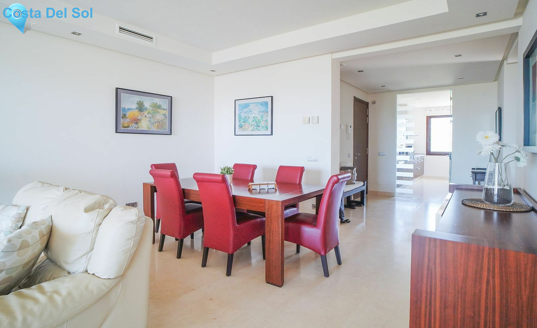 Middle Floor Apartment in Benahavís-1142837