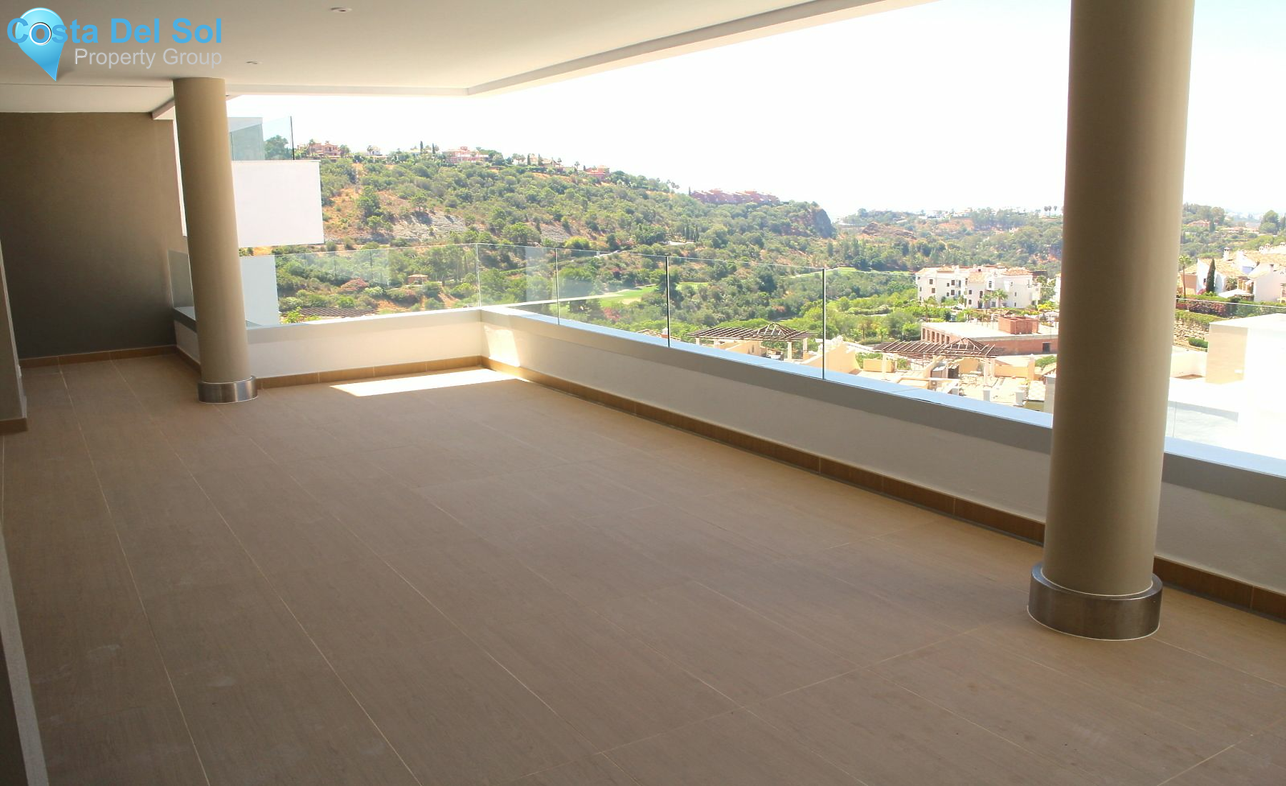 Middle Floor Apartment in Benahavís-1152131