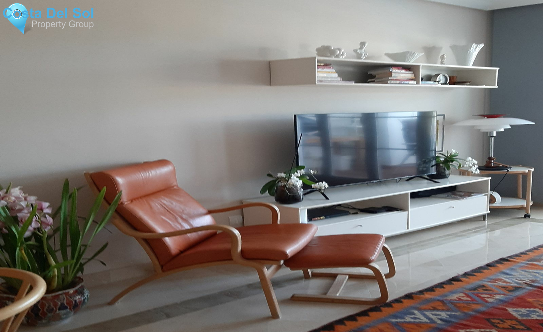 Middle Floor Apartment in Benahavís-1162202